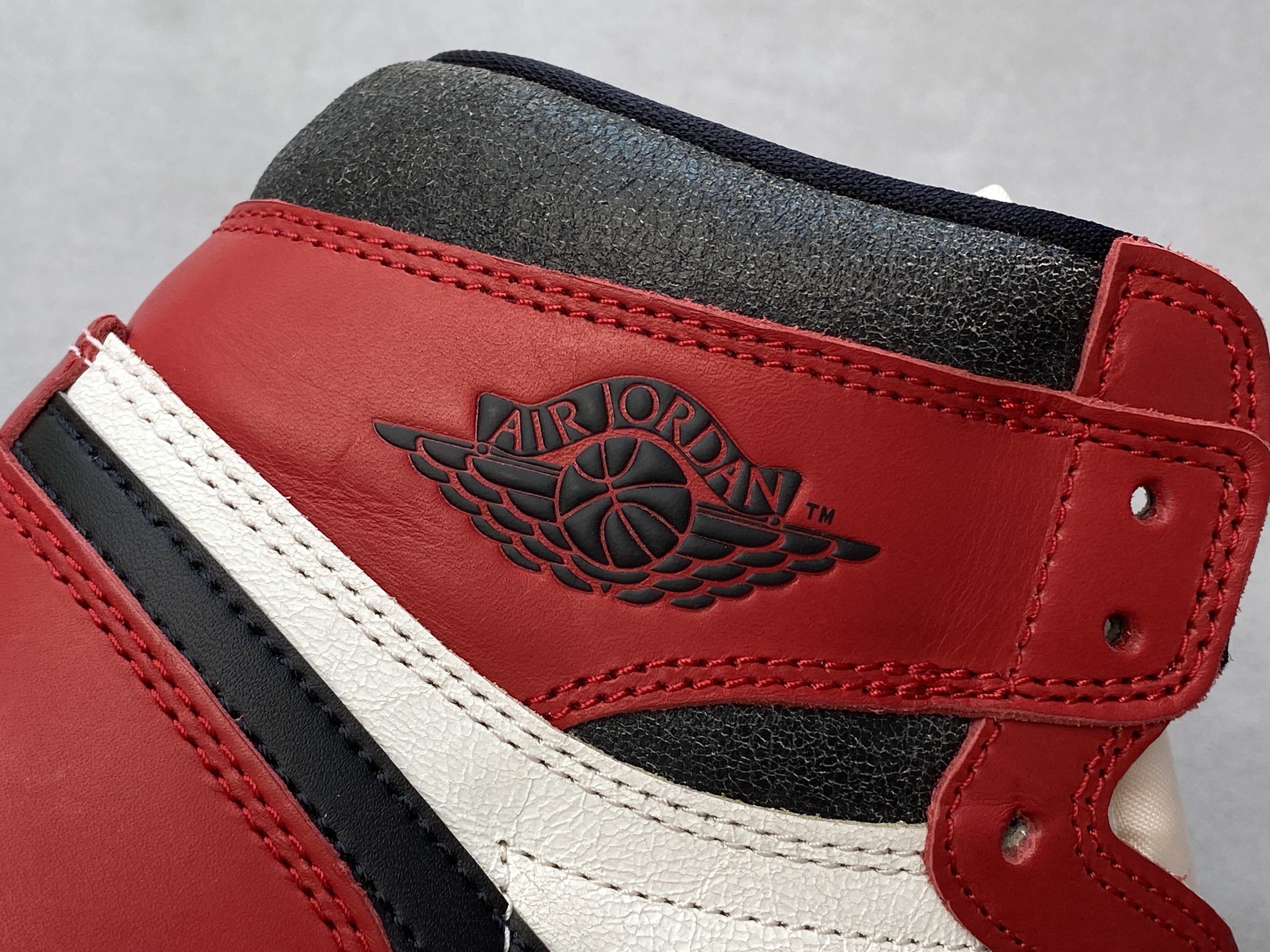 Air Jordan 1 AJ1 Chicago Reimagined 復刻芝加哥 白紅 2022 高筒 休闲鞋 男鞋 板鞋  DZ5485-612