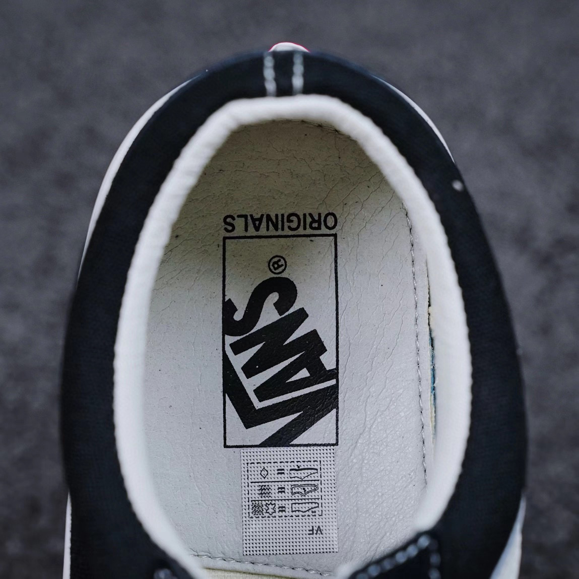 Vans Vault OG Style 36 LX  Black Marshmall  黑白 低筒 休闲鞋 板鞋 滑板鞋 男鞋 女鞋 VN0A4BVEN8K