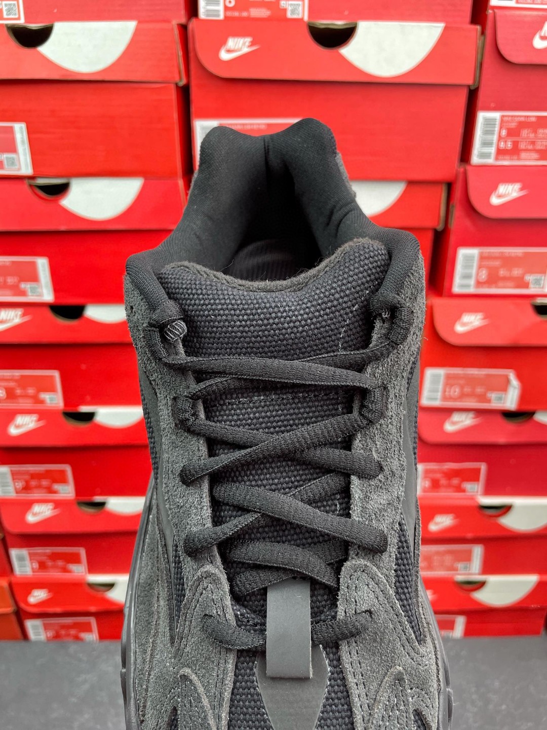 adidas originals Yeezy Boost 700V2 Vanta 黑色 黑魂 低筒 休闲鞋 运动鞋 老爹鞋 男鞋 女鞋 FU6684