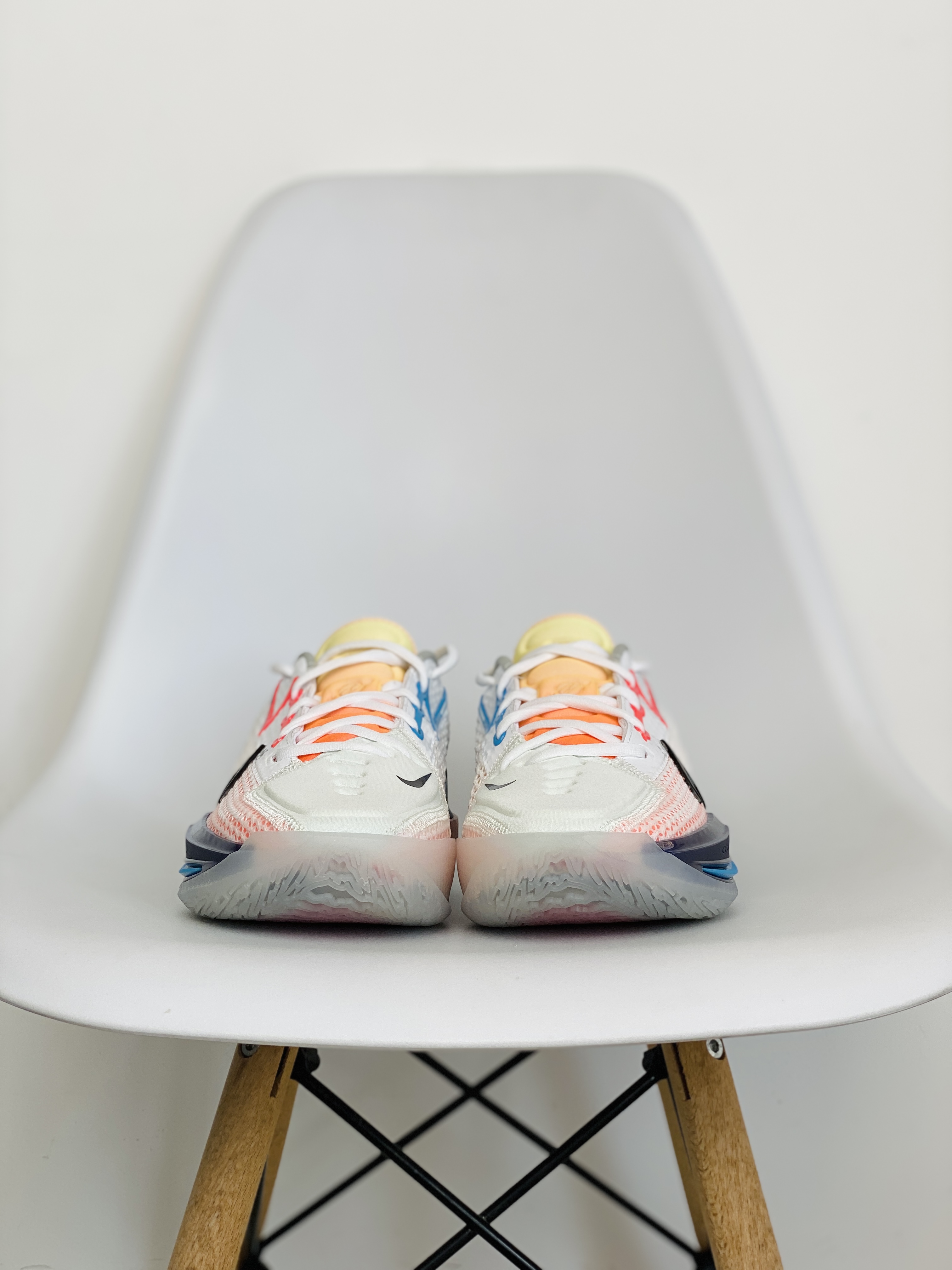 外贸 GT Cut 五彩 低筒 篮球鞋 球鞋 实战鞋 全掌气垫 TPU抗扭 男鞋 CZ0176-101