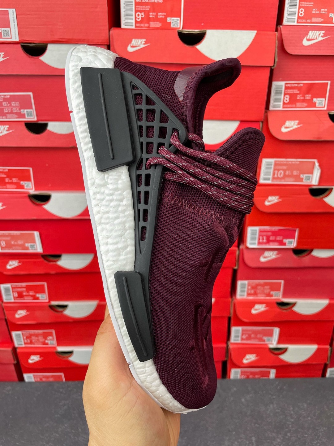 Pharrell Williams x adidas originals NMD HU Human 菲董联名 酒红色 低筒 运动鞋 休闲鞋 男鞋女鞋 