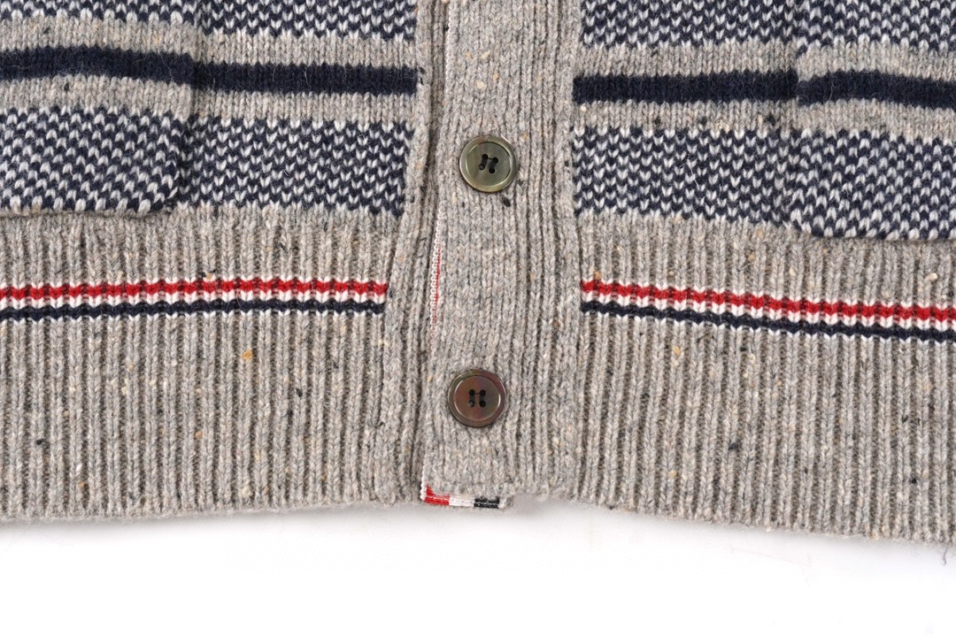 Thom Browne 条纹提花羊毛衫 燕麦灰 针织衫 开衫 毛衣 外套 长袖 男女同款 