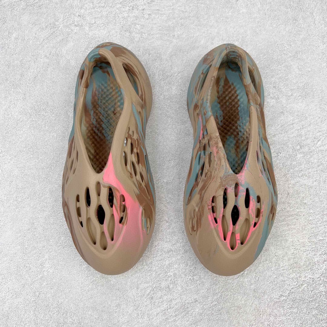 adidas originals Yeezy Foam Runner MX Sand Grey 蓝褐粉 低筒 洞洞鞋 休闲鞋 拖鞋 童鞋 GY3970