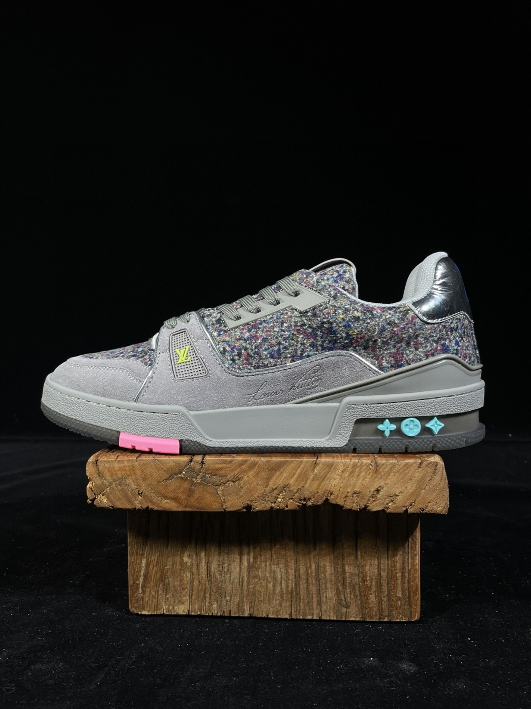 Louis Vuitton 路易威登 Trainer 深灰 低筒 休闲鞋 板鞋 运动鞋 男鞋 女鞋 1A998B