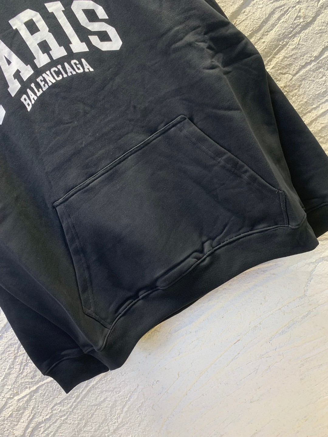 Balenciaga SS22 城市系列 纯色字母Logo 黑色 连帽卫衣 套头卫衣 长袖 秋冬 男女同款 