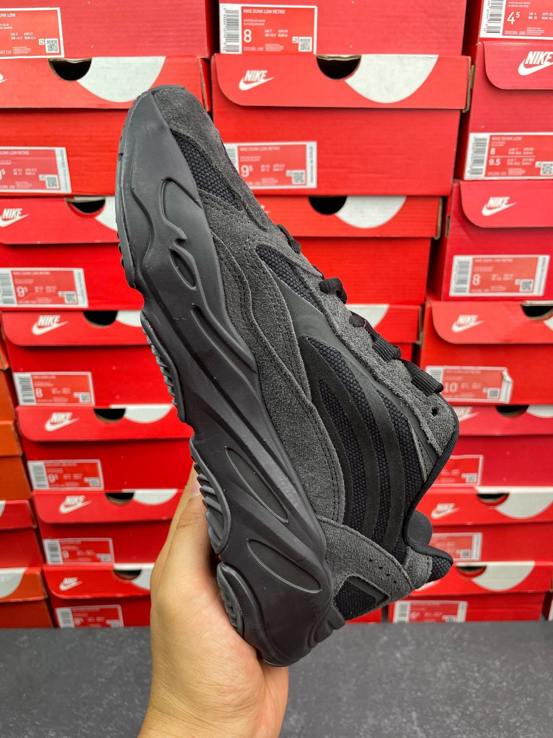 adidas originals Yeezy Boost 700V2 Vanta 黑色 黑魂 低筒 休闲鞋 运动鞋 老爹鞋 男鞋 女鞋 FU6684