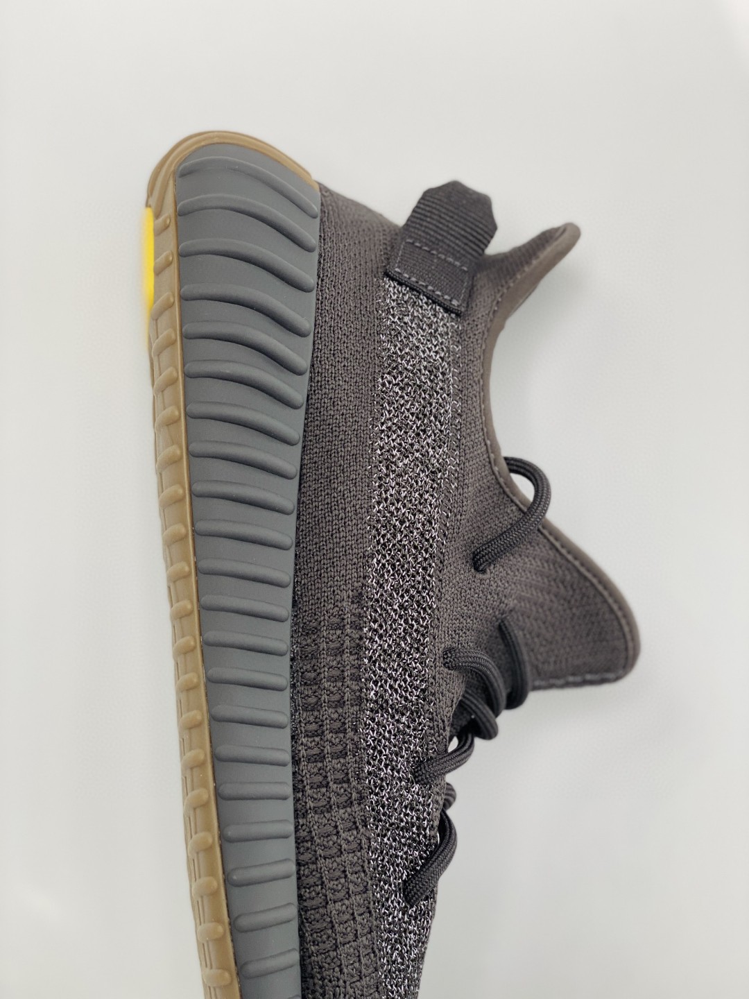 adidas originals Yeezy Boost 350 V2 Cinder Reflective 黑生胶 侧透满天星 低筒 休闲鞋 运动鞋 男鞋 女鞋 FY4176-2020