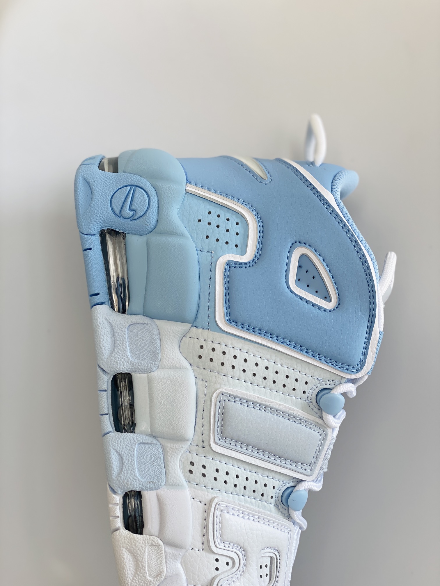 Air More Uptempo 白蓝拼色 男鞋 女鞋 休闲鞋 板鞋 篮球鞋 DJ5159-400