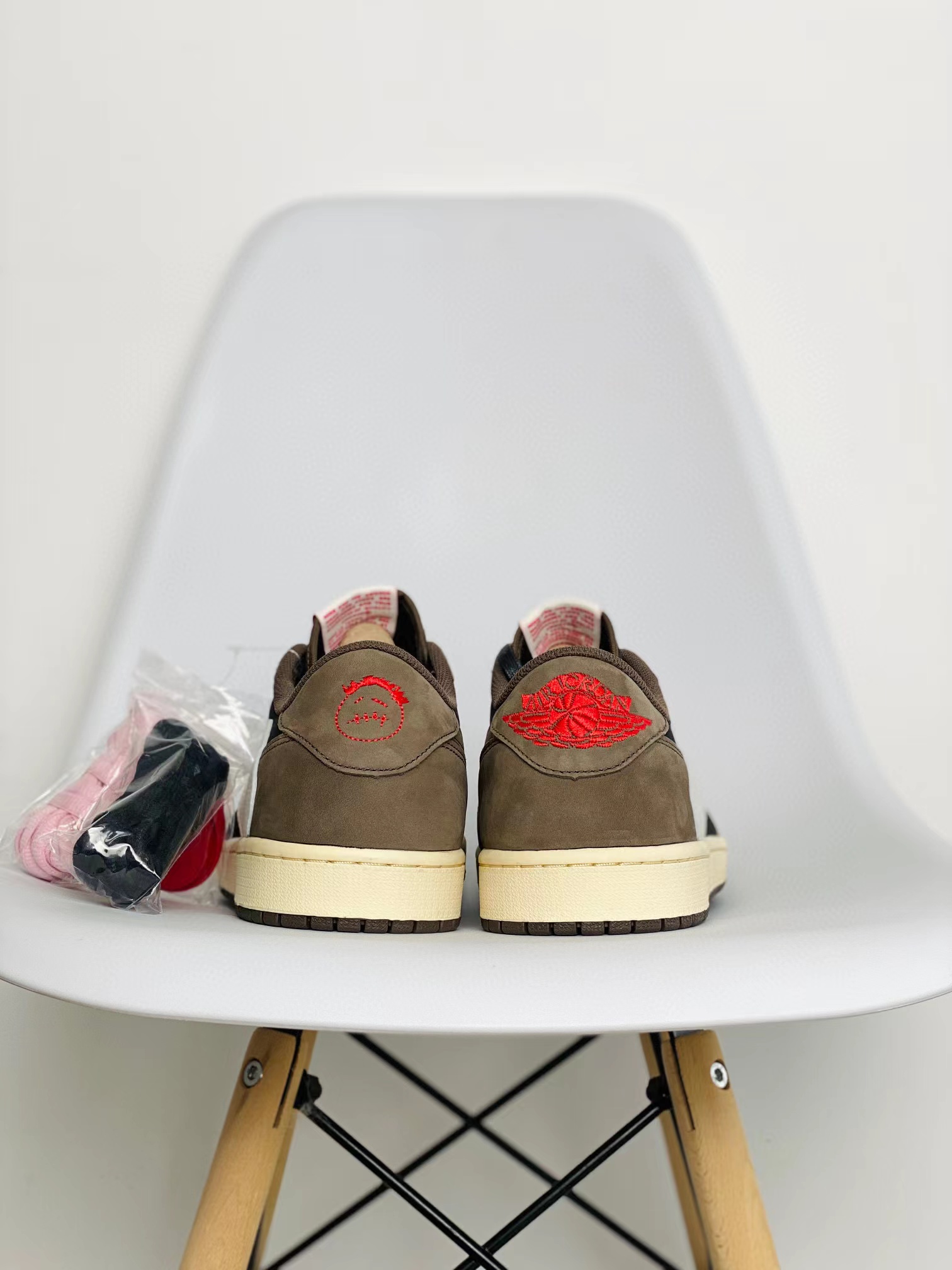 Travis Scott Air Jordan 1 AJ1 Low  OG  TS SP 倒钩 鬼脸 篮球鞋 低筒 休闲鞋 女鞋 男鞋 板鞋  CQ4277-001