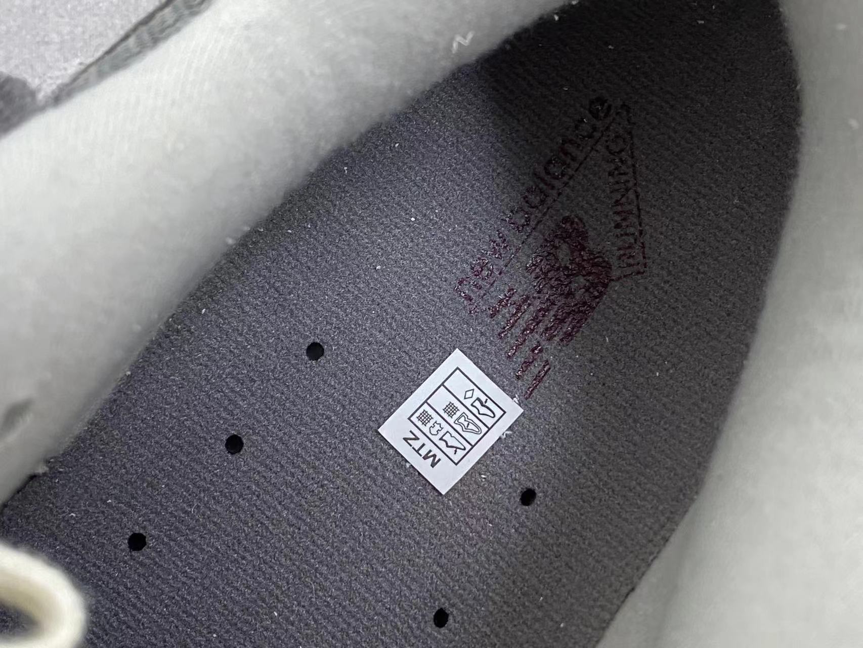 新版 New Balance 2002R Protection Pack 云雨灰 低筒 跑步鞋 运动鞋 休闲鞋 男鞋 女鞋 M2002RDA