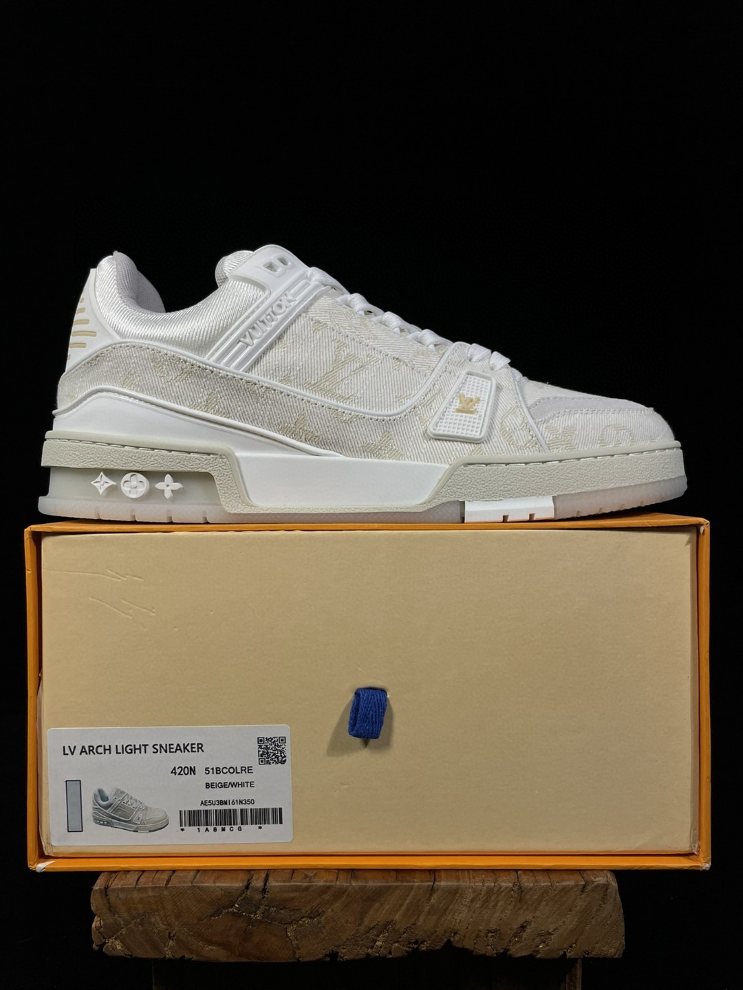 Louis Vuitton 路易威登 Trainer 白牛仔 低筒 休闲鞋 板鞋 运动鞋 男鞋 女鞋 1A8Z4V