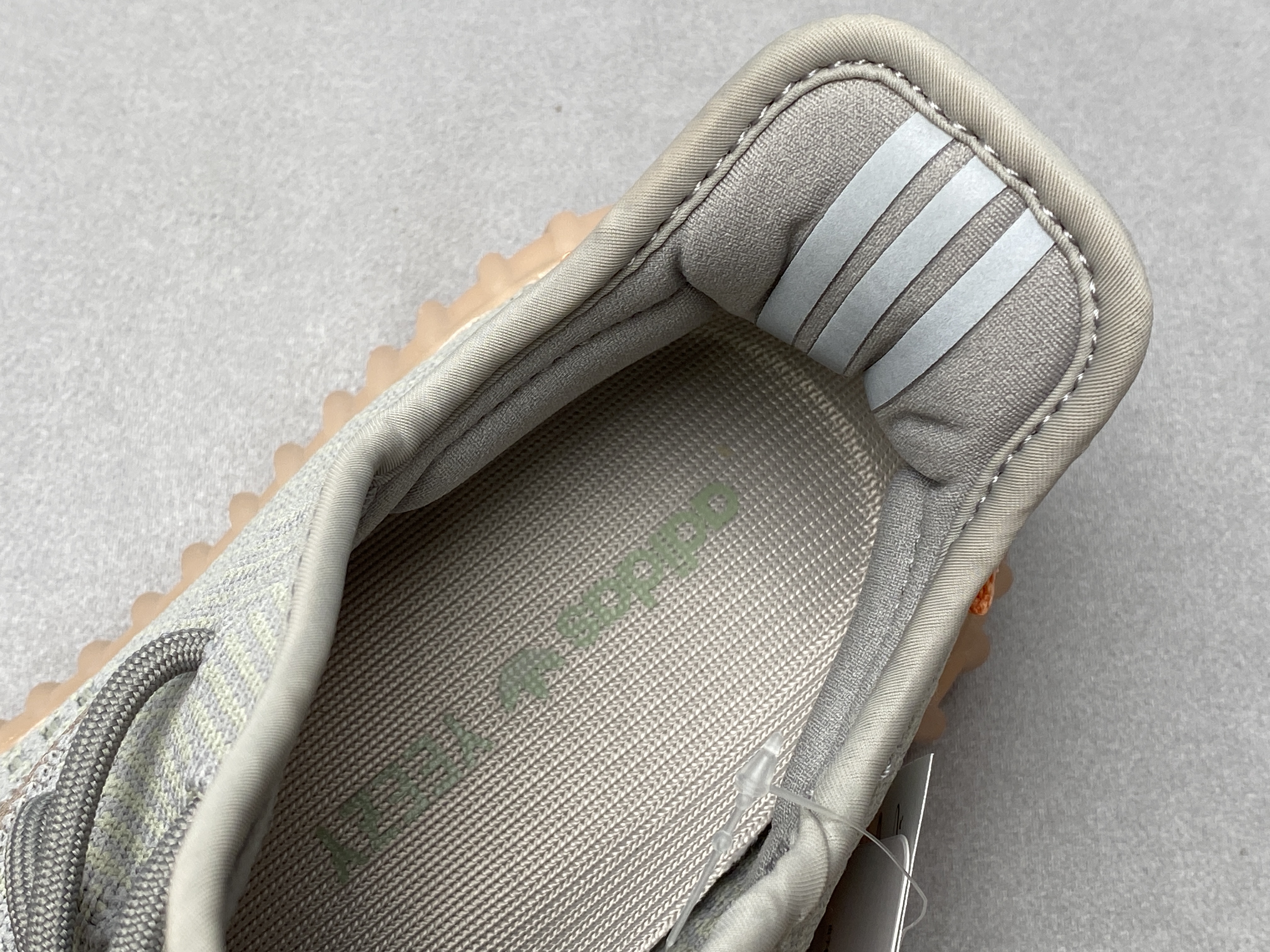 adidas originals Yeezy Boost 350 V2 True Form 低筒 休闲鞋 运动鞋 男鞋 女鞋 EG7492