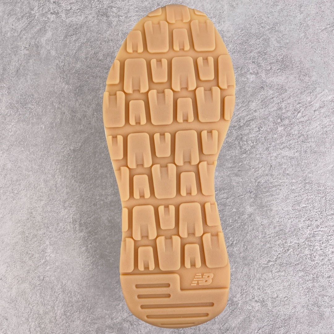 New Balance  NB5740 浅米色 低筒 复古慢跑鞋 板鞋 运动鞋 休闲鞋 男鞋 女鞋 M5740UP