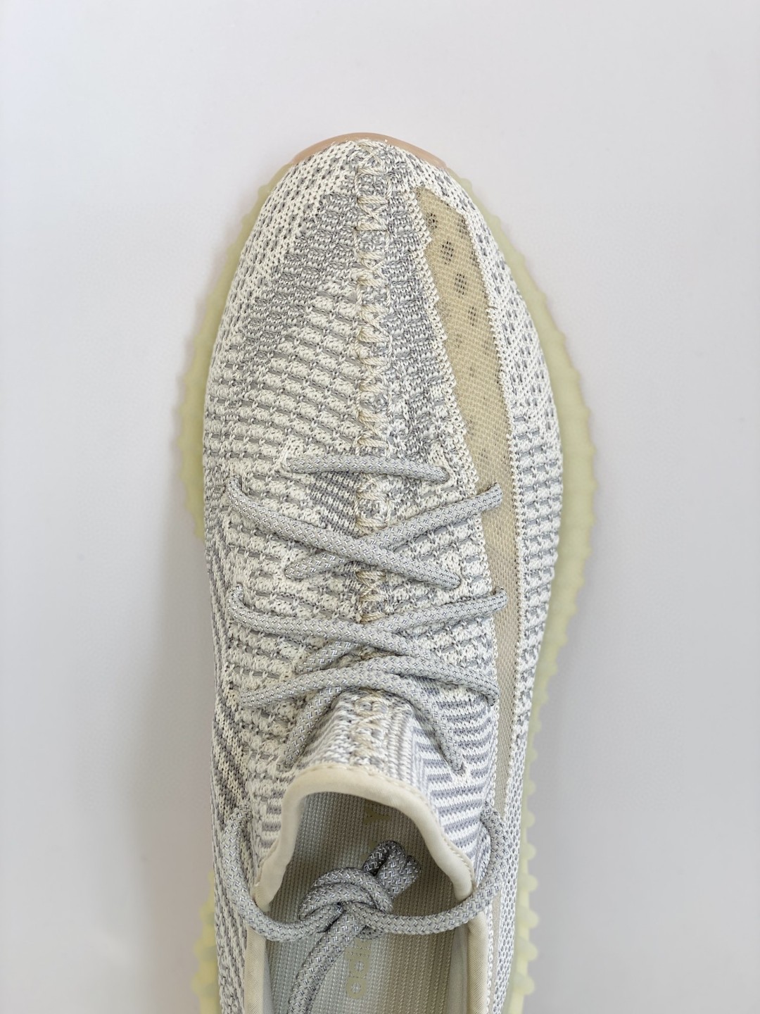 adidas originals Yeezy Boost 350 V2 Lundmark 芝麻白 低筒 休闲鞋 运动鞋 男鞋 女鞋  FU9161