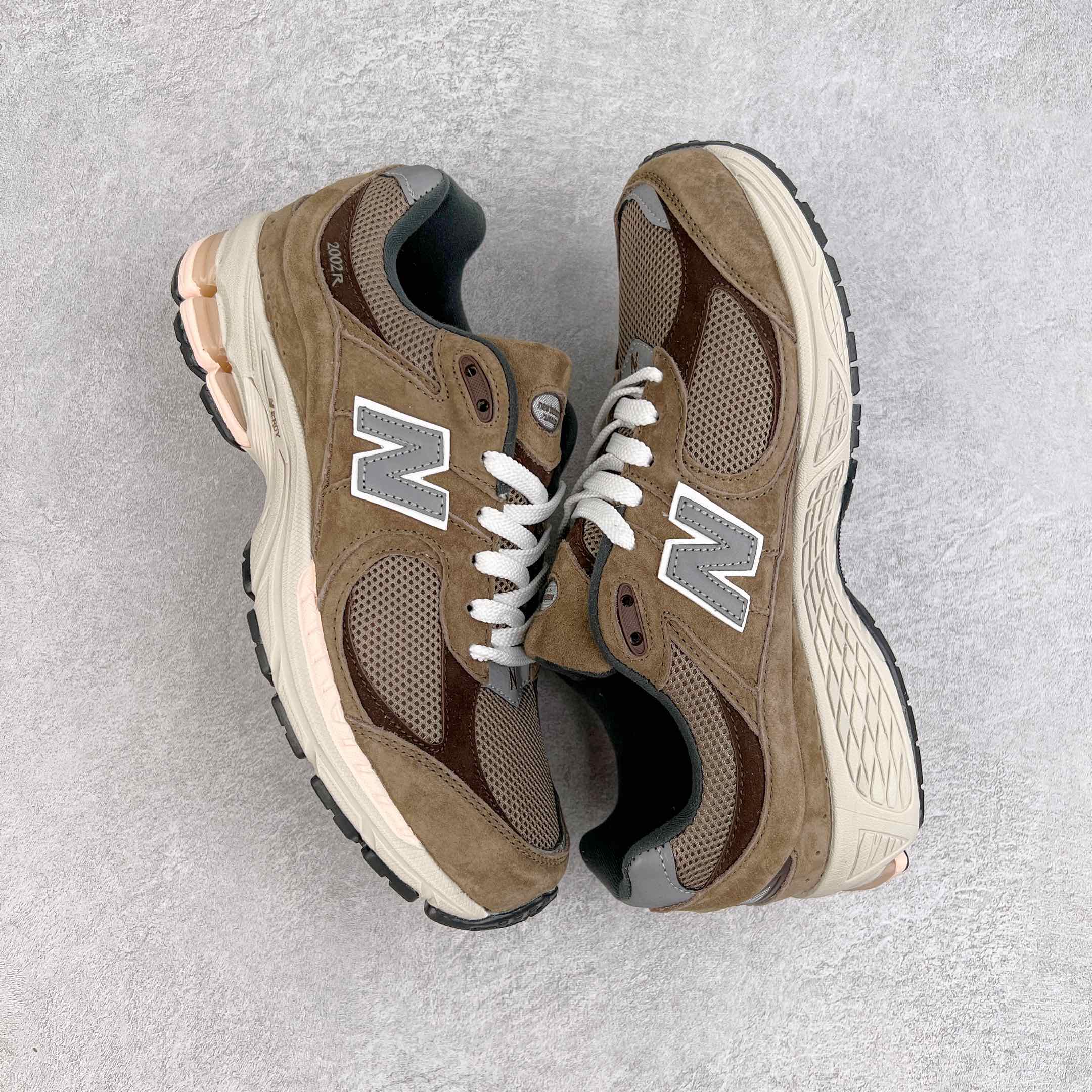 New Balance 2002R 黄棕色 低筒 跑步鞋 运动鞋 休闲鞋 男鞋 女鞋 