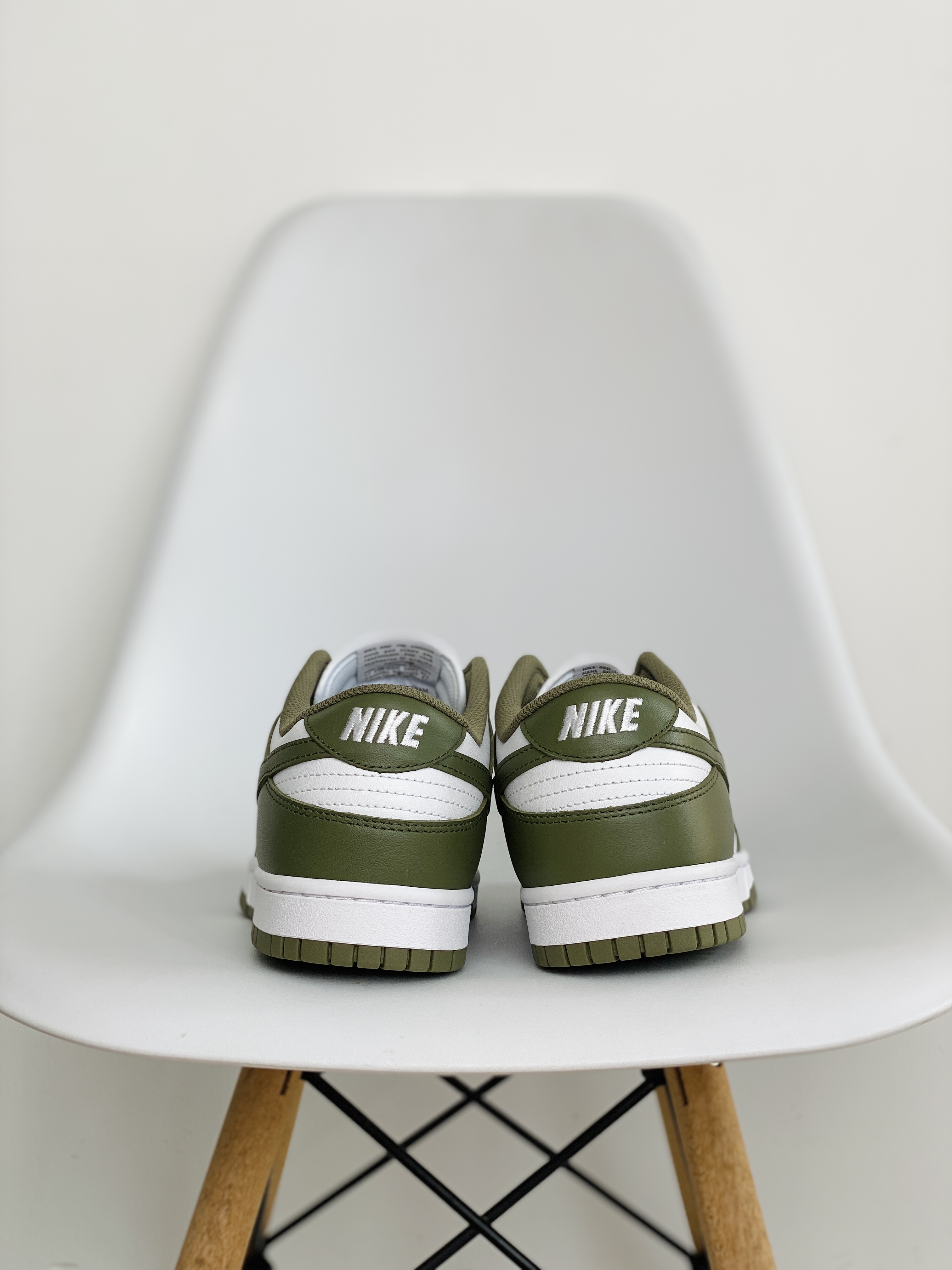 dunk Low Medium Olive 白橄欖綠 低筒 复古板鞋 休闲鞋 男鞋 女鞋 DD1503-120