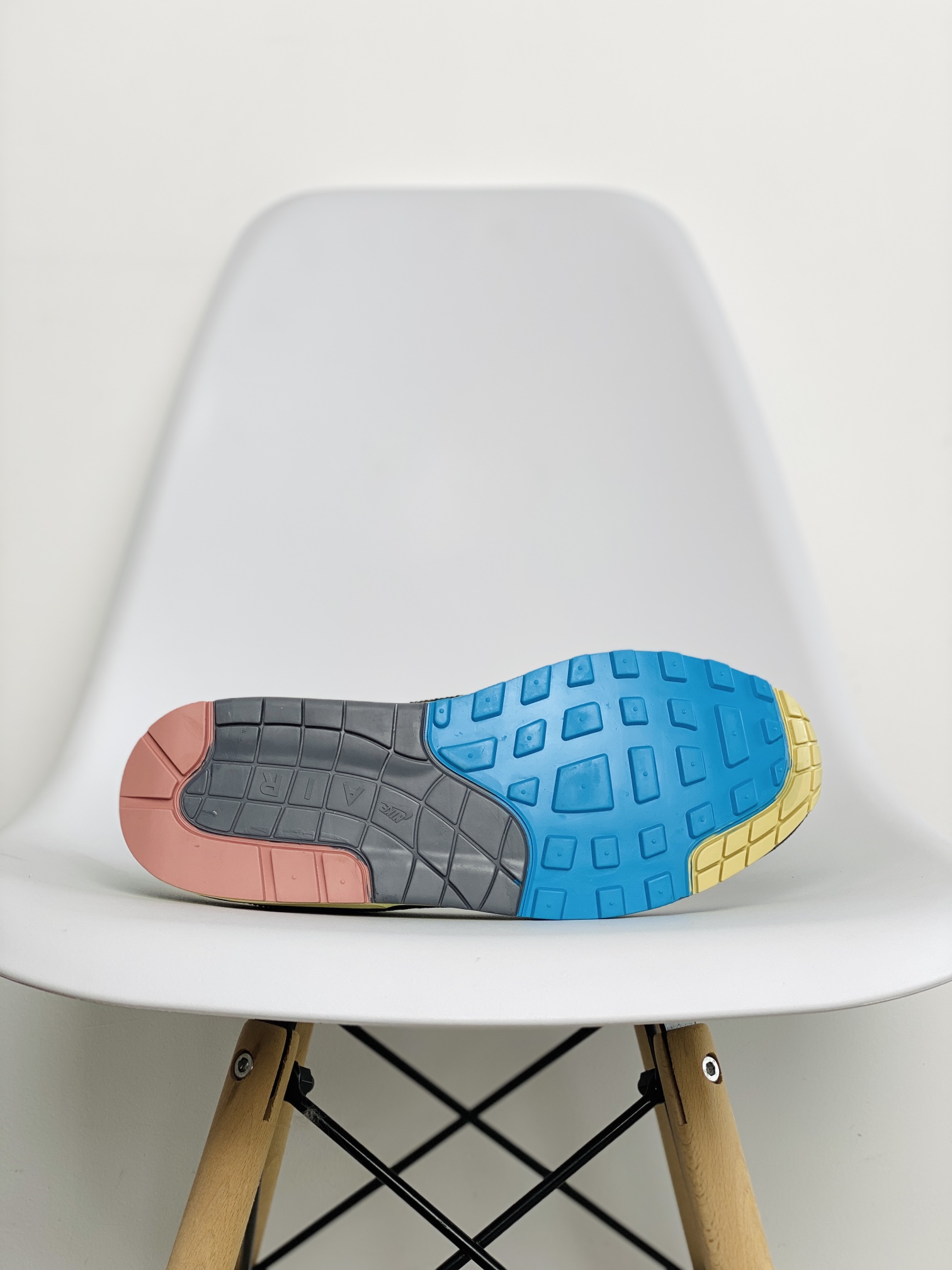 Swan Wotherspoon Air Max 97 灯芯绒 低筒 休闲鞋 板鞋 男鞋 女鞋 AJ4219-400