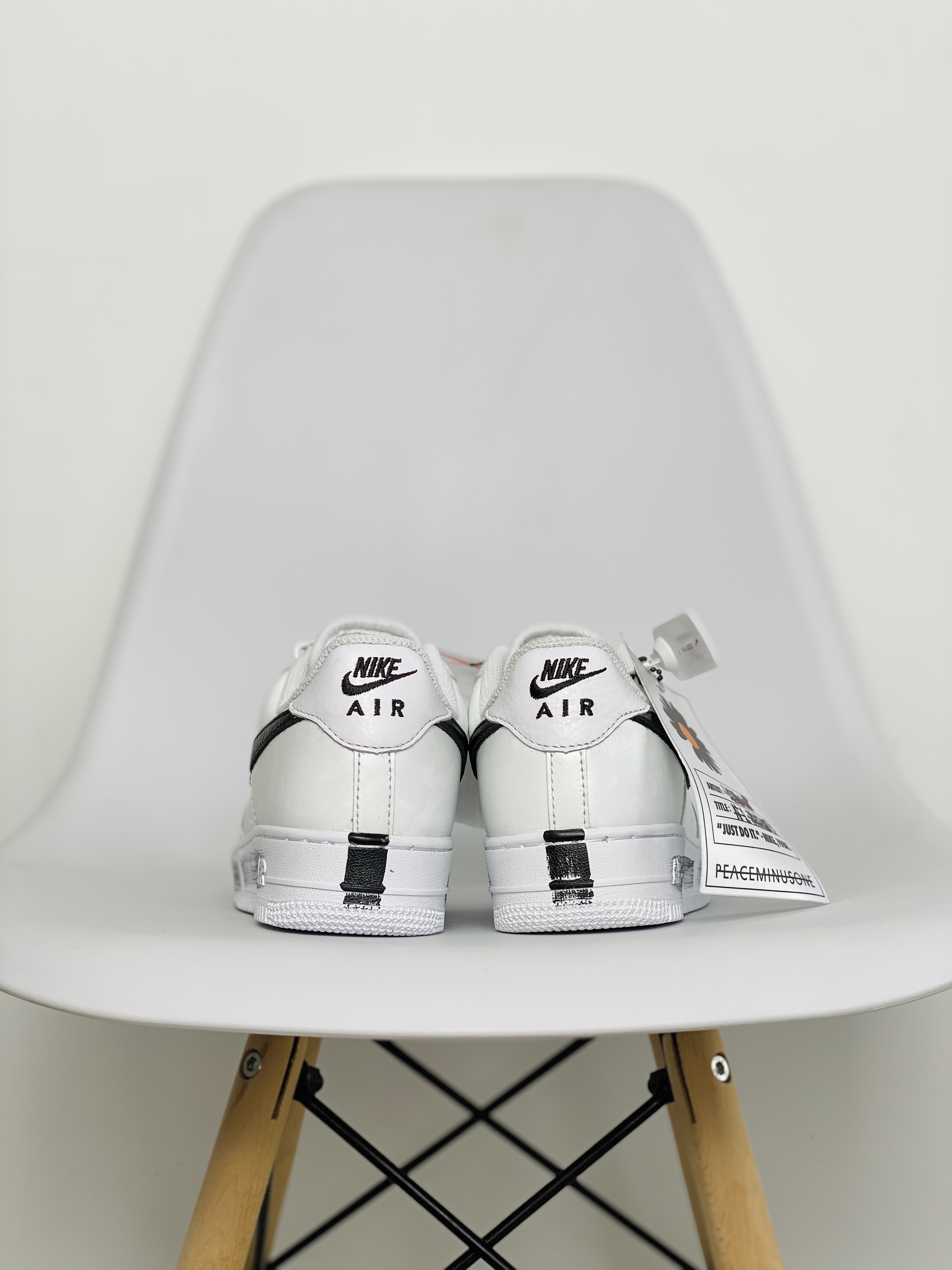 PEACEMINUSONE Air Force 1 Low Para Noise 2.0 黑白 刮刮乐 小雏菊 权志龙 低筒 休闲鞋 板鞋 男鞋 女鞋  DD3223-100