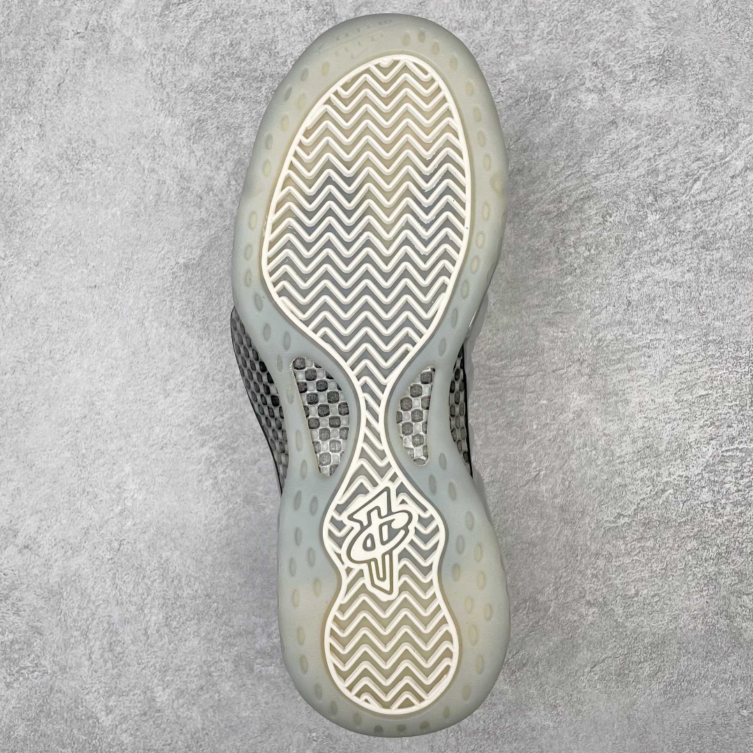 NIKE Air Foamposite One Chrome White 银喷 喷泡 篮球鞋 男鞋 碳板 AA3963-100