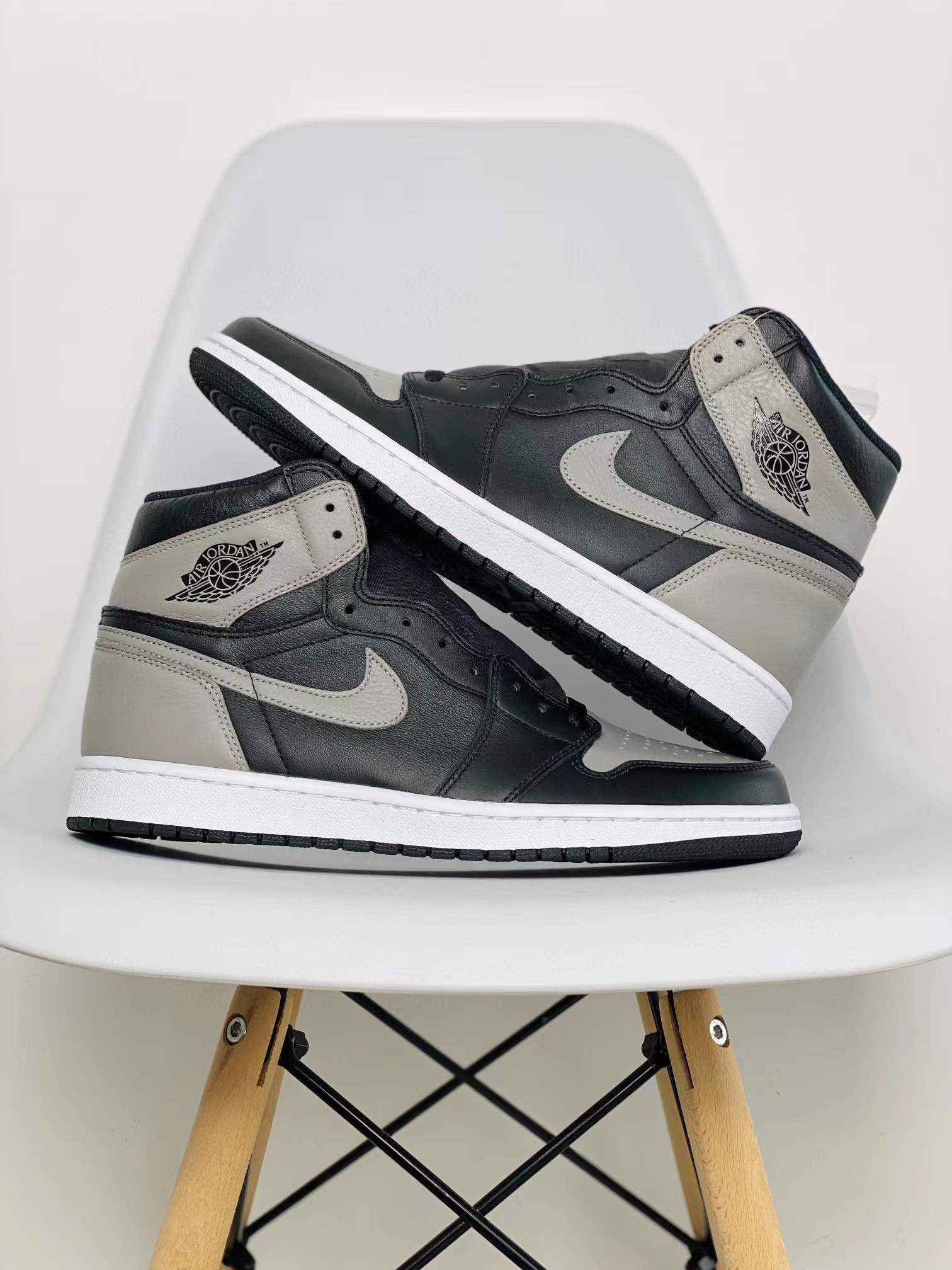 Air Jordan 1 AJ1 Retro Shadow 2018 影子灰 篮球鞋 高筒 休闲鞋 男鞋 板鞋  555088-013