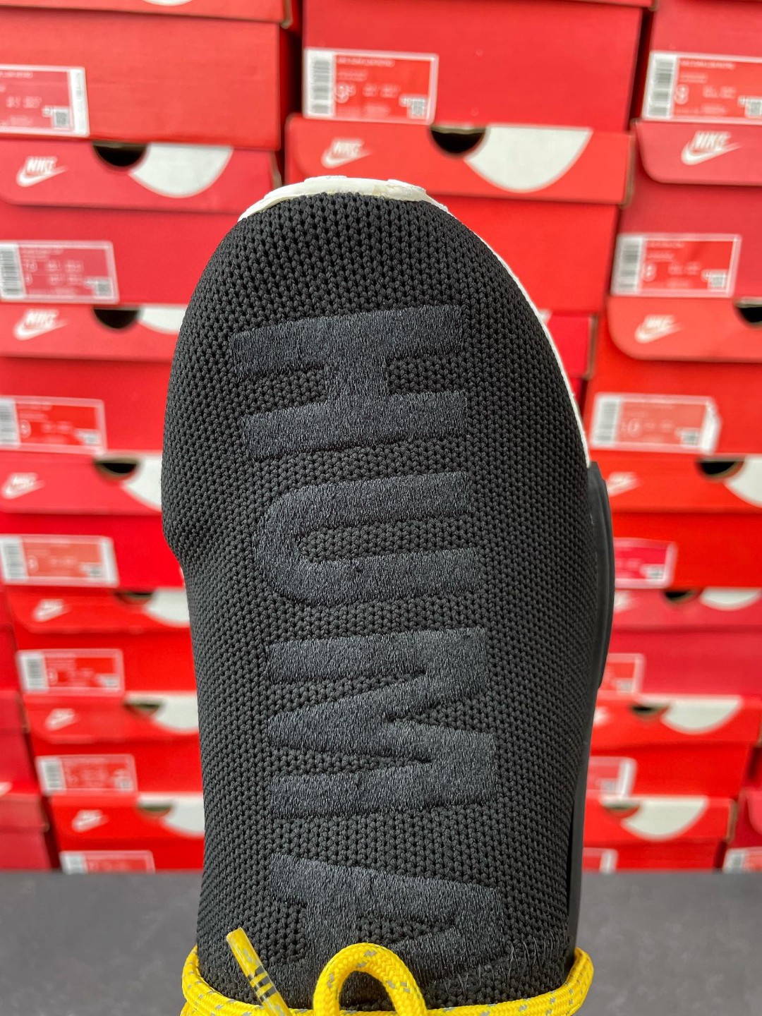 Pharrell Williams x adidas originals NMD HU Human Species Black 黑 菲董联名 低筒 运动鞋 休闲鞋 男鞋女鞋 BB3068