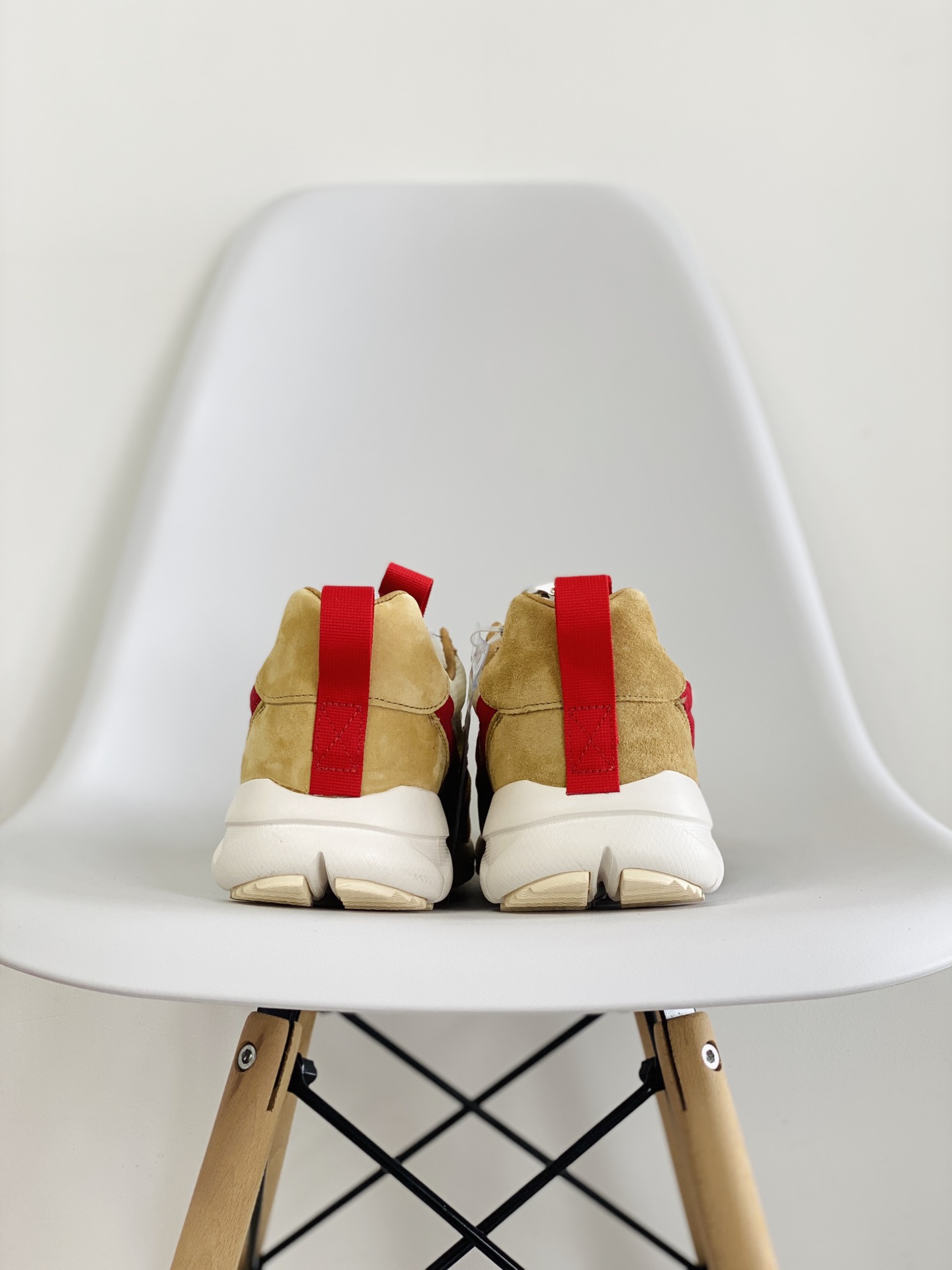 Tom Sachs NIKE Craft Mars Yard 2.0 宇航员 黄白红 跑步鞋 联名 休闲鞋 板鞋 男鞋 女鞋 AA2261-100