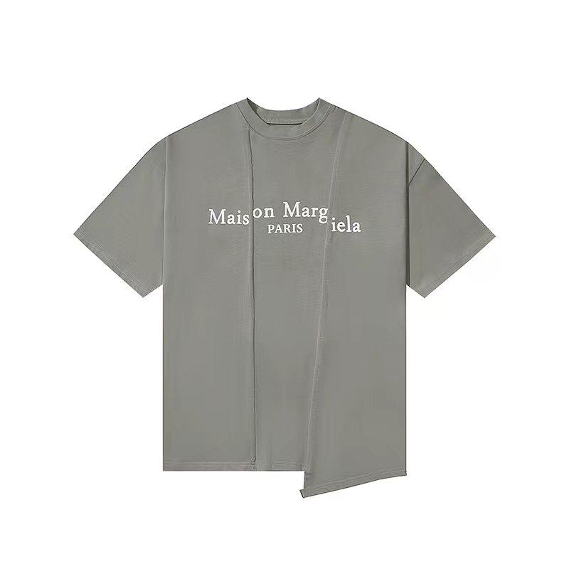 Maison Margiela 马吉拉 胸前字母logo 不规则设计 短袖 黑色 白色  深灰色 T 恤 圆领 套头 夏季 男女同款 