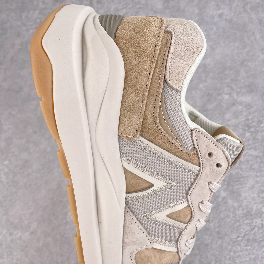 New Balance  NB5740 浅米色 低筒 复古慢跑鞋 板鞋 运动鞋 休闲鞋 男鞋 女鞋 M5740UP
