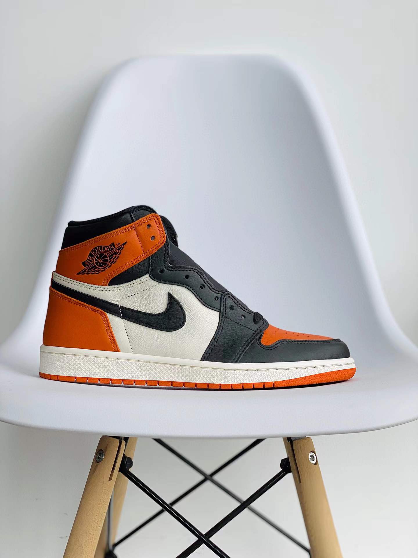 Air Jordan 1 AJ1 Retro Shattered Backboard 黑扣碎 篮球鞋 高筒 休闲鞋 男鞋 板鞋  555088-005