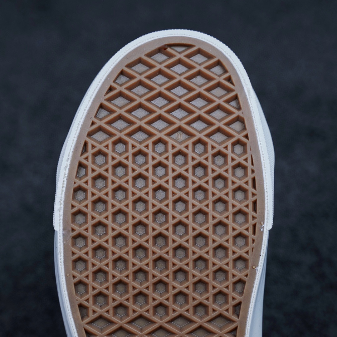 Vans Vault OG Style 36 LX  Black Marshmall  黑白 低筒 休闲鞋 板鞋 滑板鞋 男鞋 女鞋 VN0A4BVEN8K