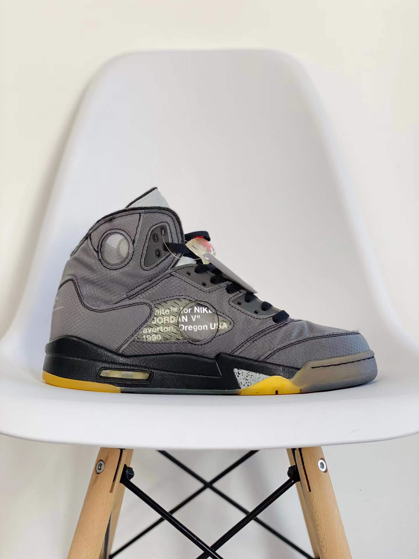 OFF-White Air Jordan 5 Retro 黒蝉翼 高筒 男鞋 休闲鞋 板鞋 篮球鞋 CT8480-001