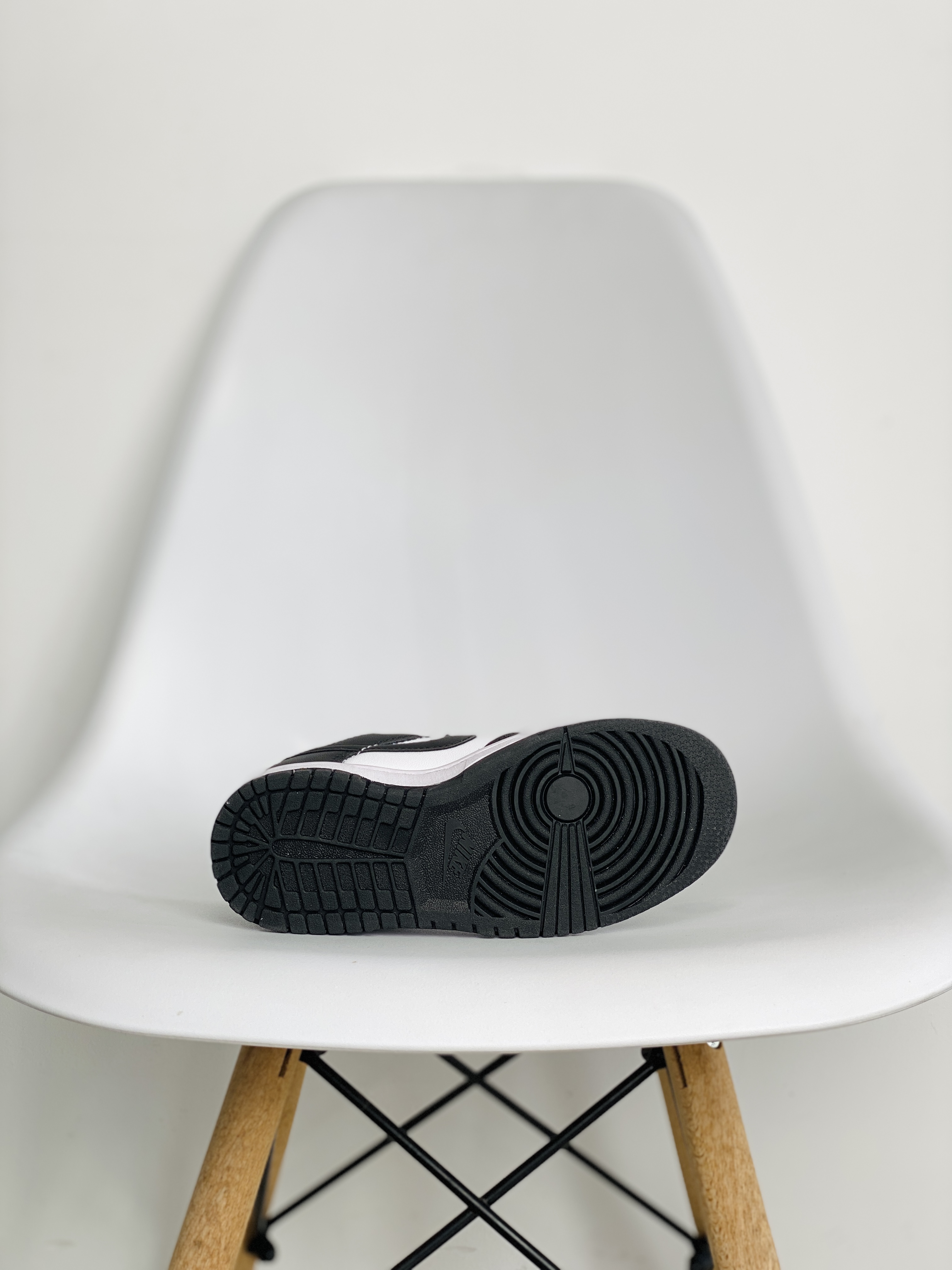 童鞋 dunk Low Retro Black 黑白熊猫 低筒 复古板鞋 休闲鞋 男鞋 女鞋  CW1588-100