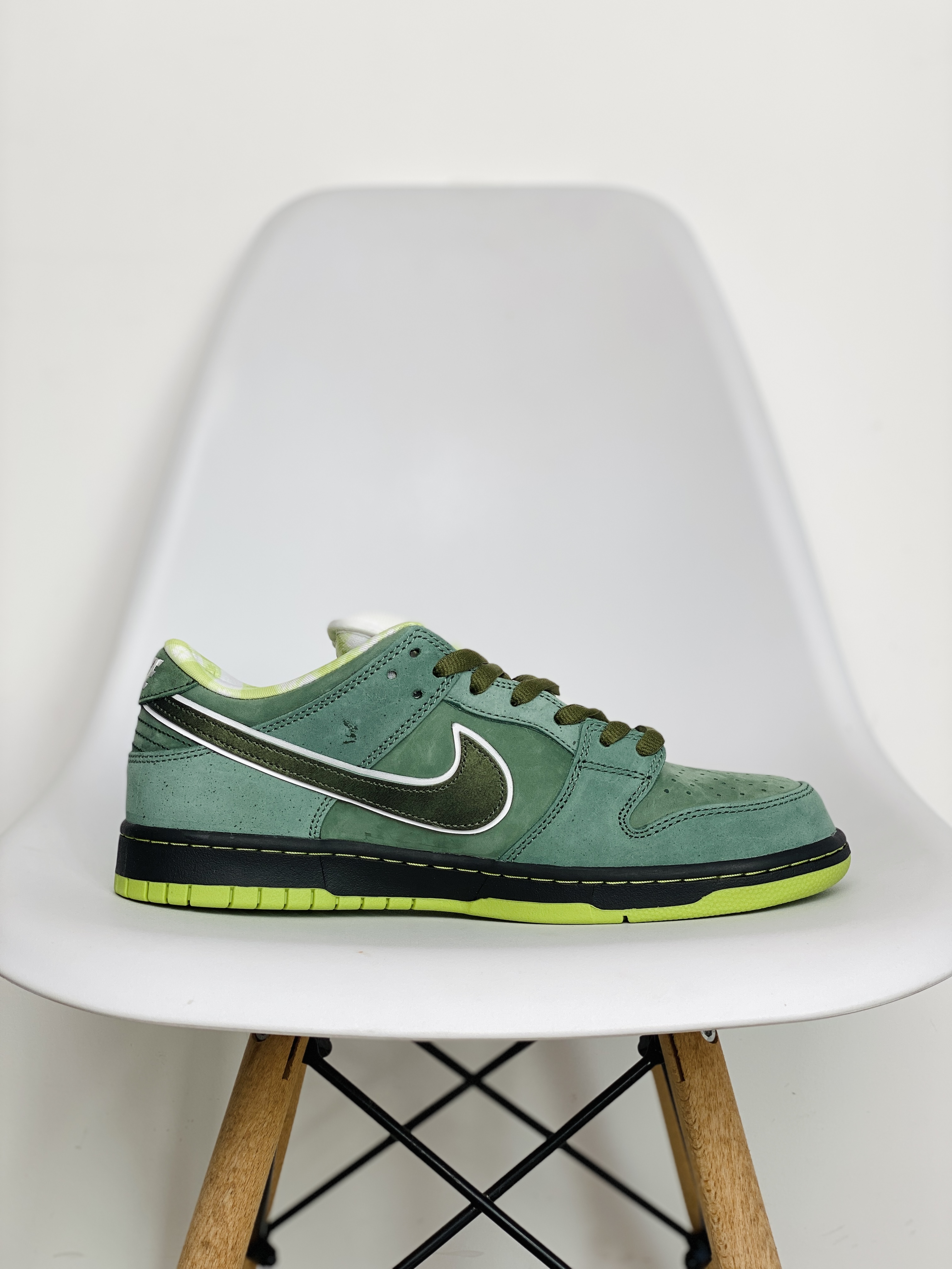 Concepts x SB Dunk Low ‘’Green Lobster" 绿龙虾 低筒 复古板鞋 休闲鞋 男鞋 女鞋 BV1310-337