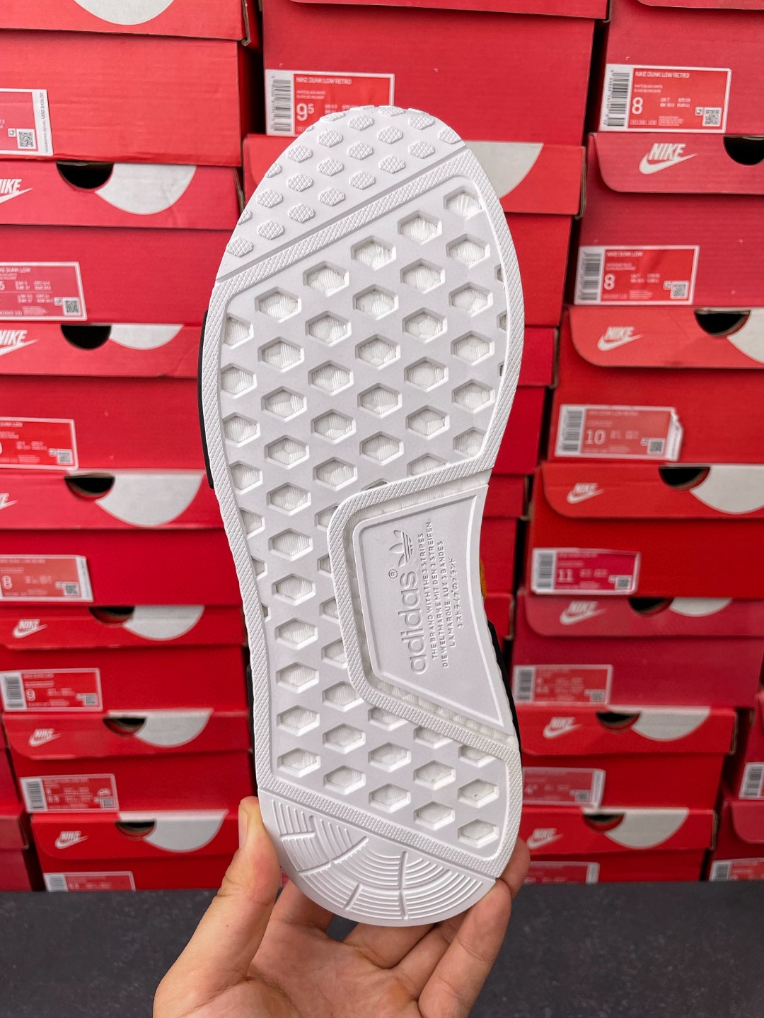 Pharrell Williams x adidas originals NMD HU Human Tangerine  菲董联名 橘黄色 低筒 运动鞋 休闲鞋 男鞋 女鞋 BB3070