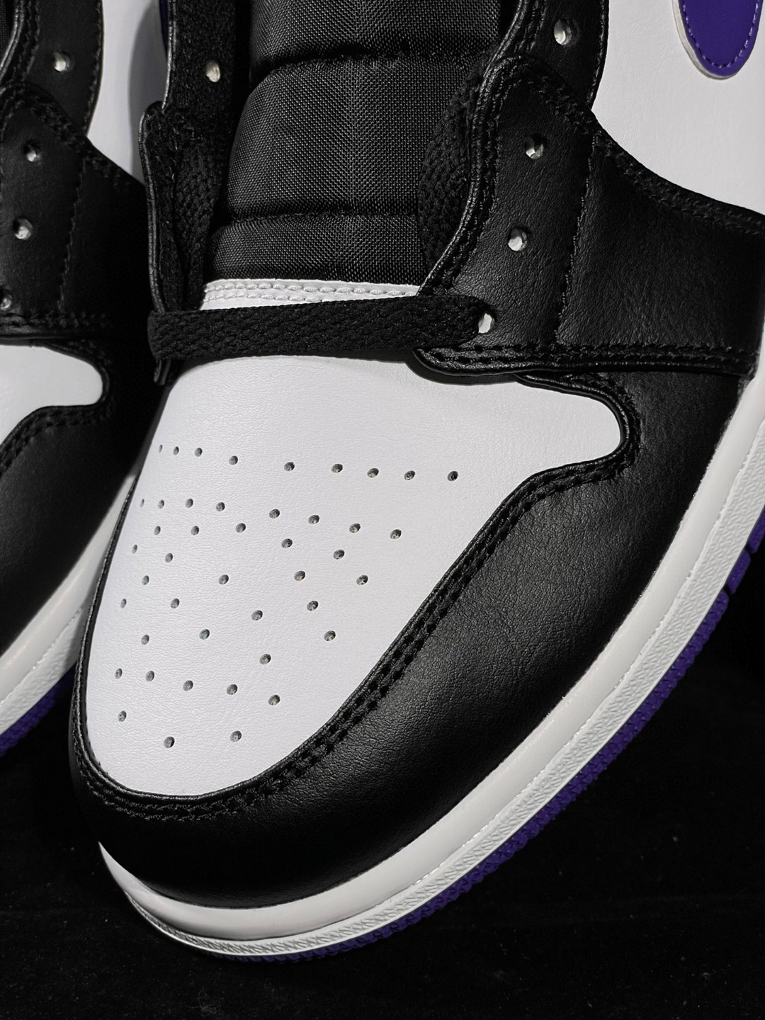 Air Jordan 1 Mid AJ1 黑白紫 篮球鞋 运动鞋 休闲鞋 男鞋  554724-095