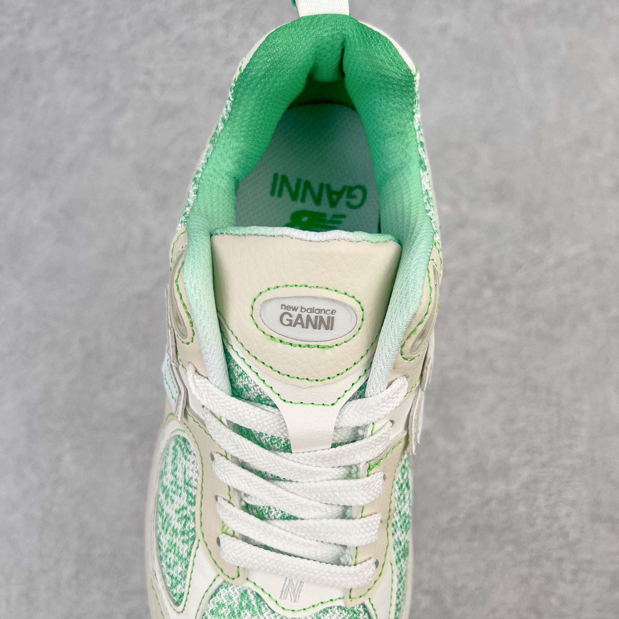 New Balance 2002R 白绿 低筒 跑步鞋 运动鞋 休闲鞋 男鞋 女鞋 