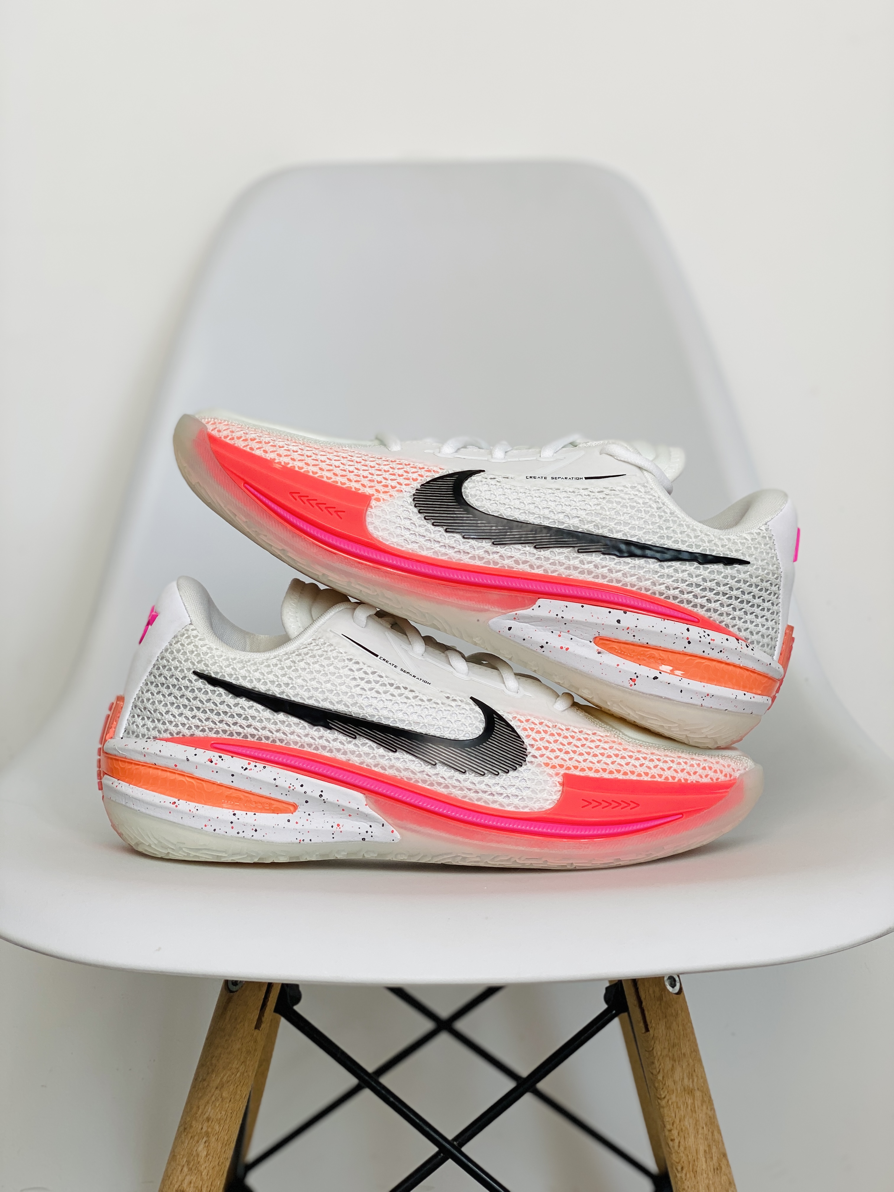 外贸 GT Cut 水蜜桃 低筒 篮球鞋 球鞋 实战鞋 全掌气垫 TPU抗扭 男鞋 CZ0176-106