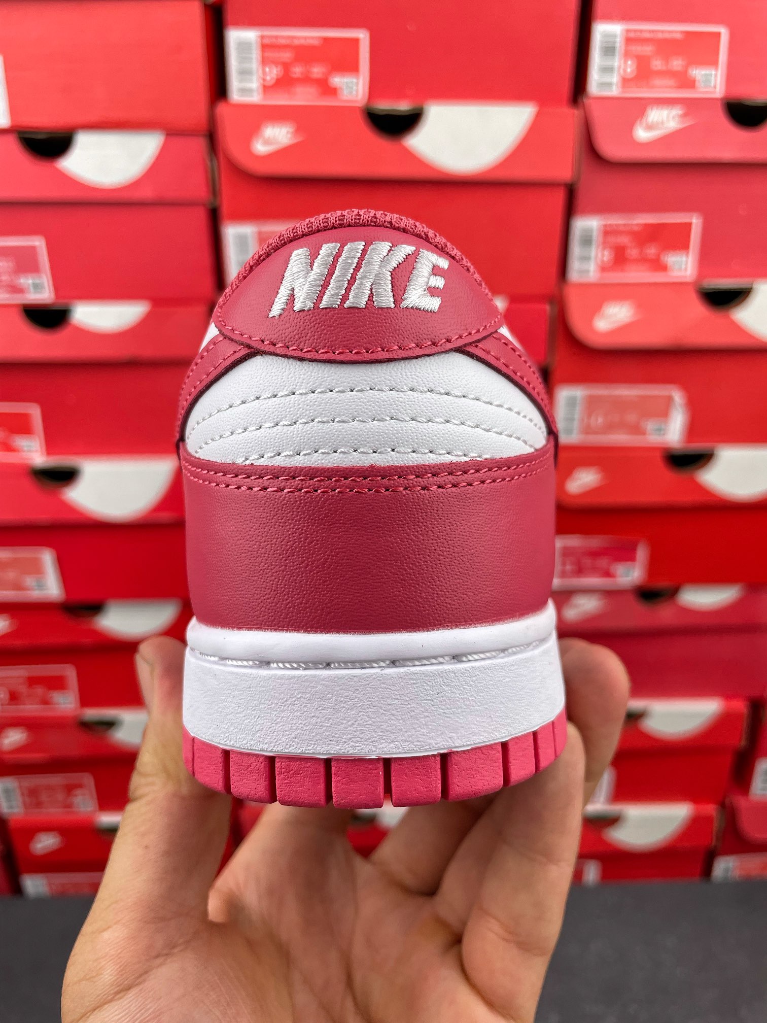 dunk Low 玫紅  低筒 复古板鞋 休闲鞋 女鞋   DD1503-111