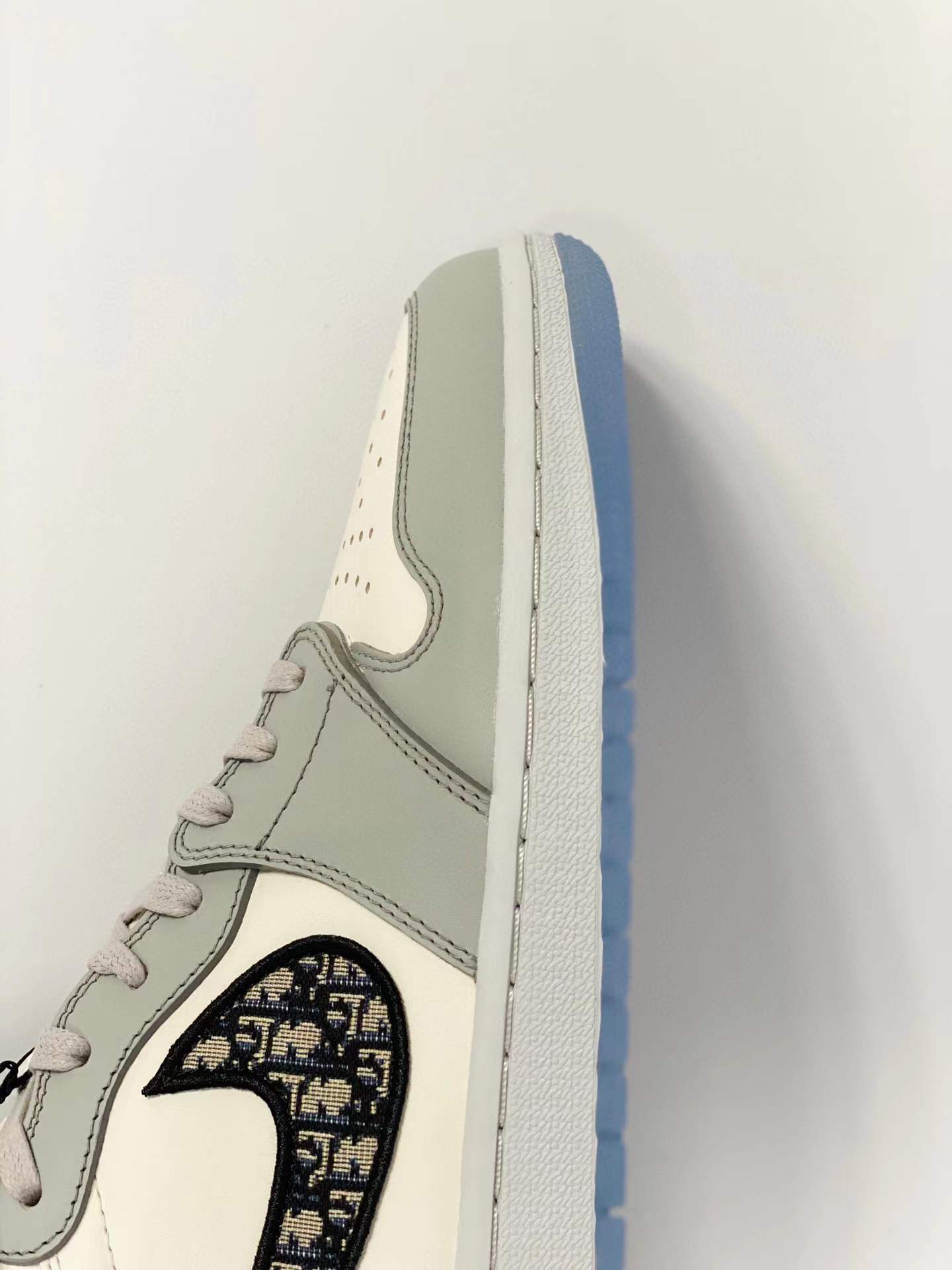 DIOR Air Jordan 1 AJ1 High OG 大迪奧 白灰 老花  高筒 休闲鞋 男鞋 女鞋 板鞋 CN8607-002