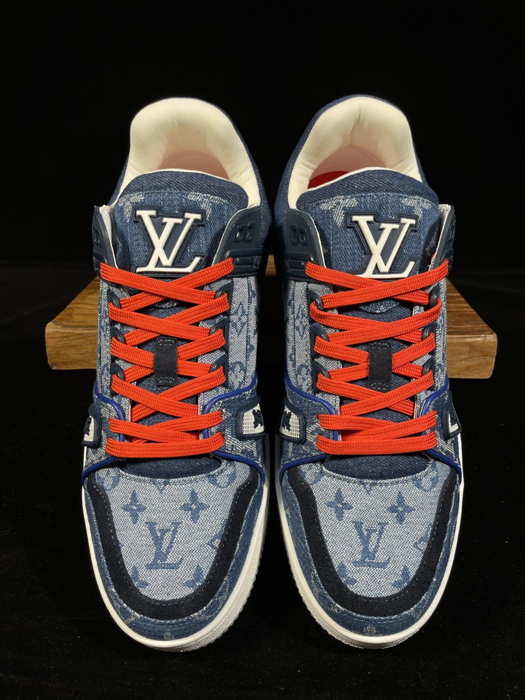 Louis Vuitton 路易威登 Trainer 中国限定 牛仔蓝红 低筒 休闲鞋 板鞋 男鞋 女鞋 1A8TSK