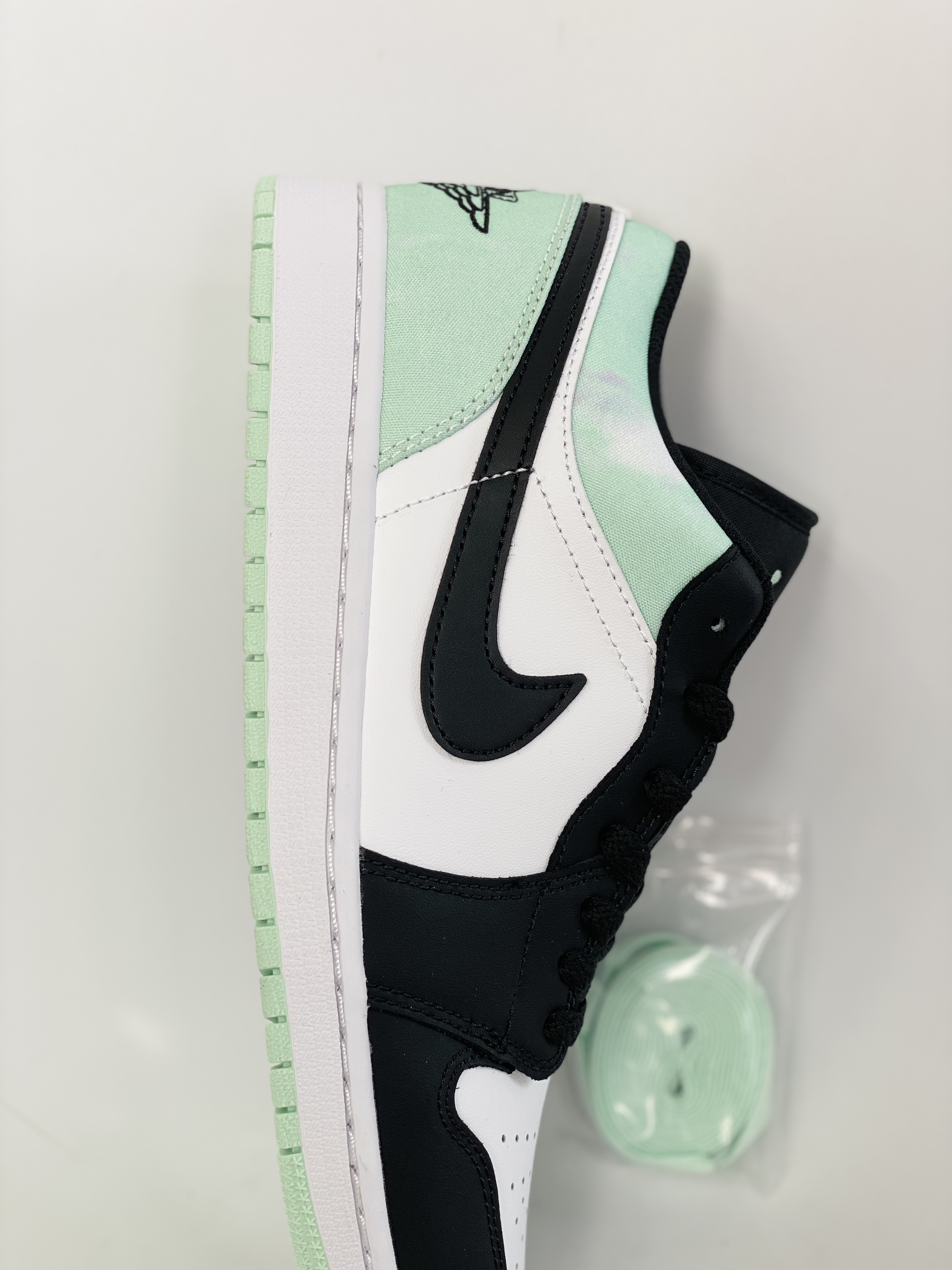 Air Jordan 1 Low AJ1 Supermova 白黑绿 小蒂芙尼 低筒 板鞋 休闲鞋 男鞋 DM1199-100 