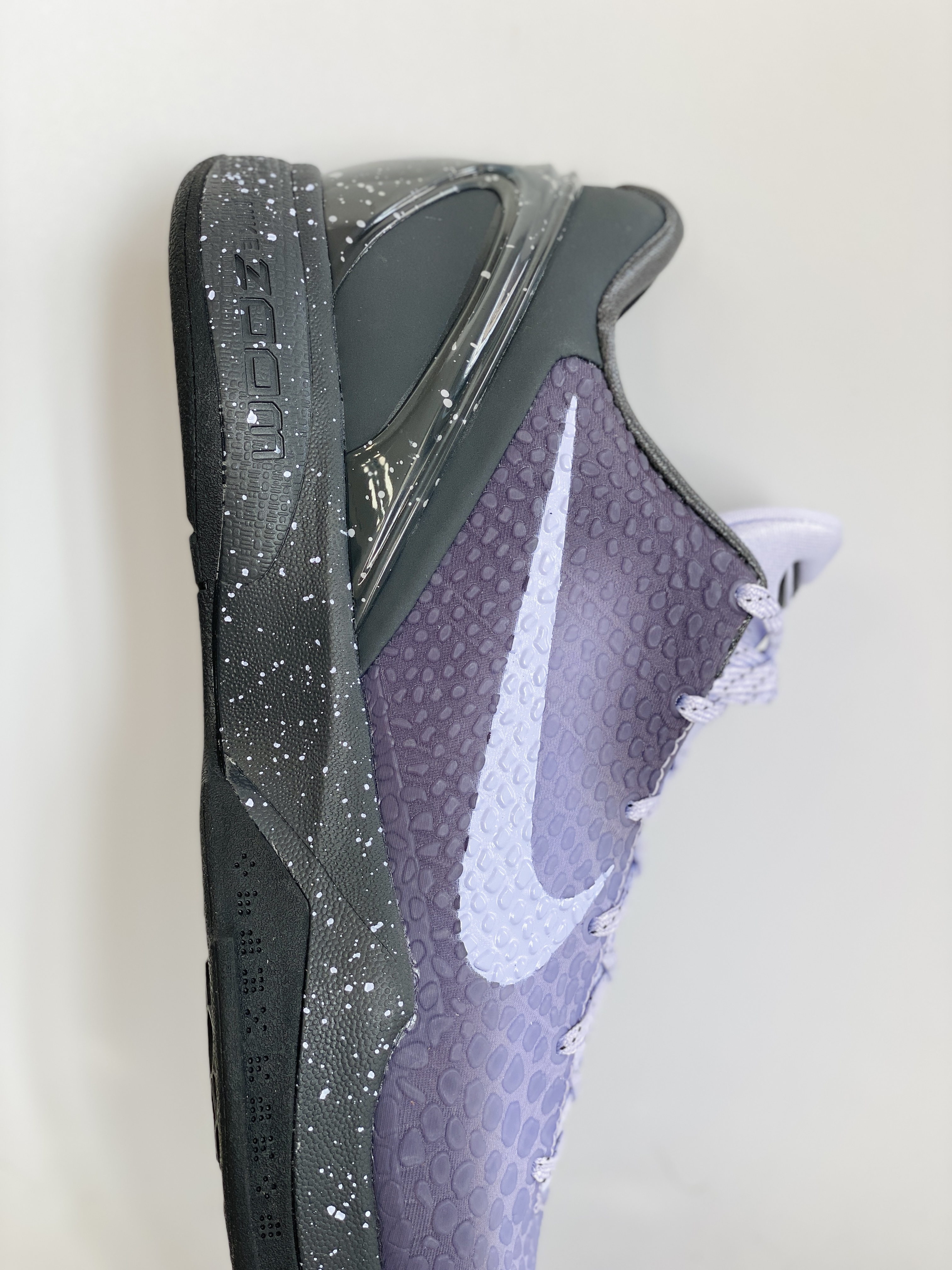 无现货 需预定 H12 Kobe6 EYBL 前掌Zoom Turbo 气垫 后掌EVA缓震 球鞋 籃球鞋 實戰鞋 前後氣墊 真碳板 男鞋   DM2825-001