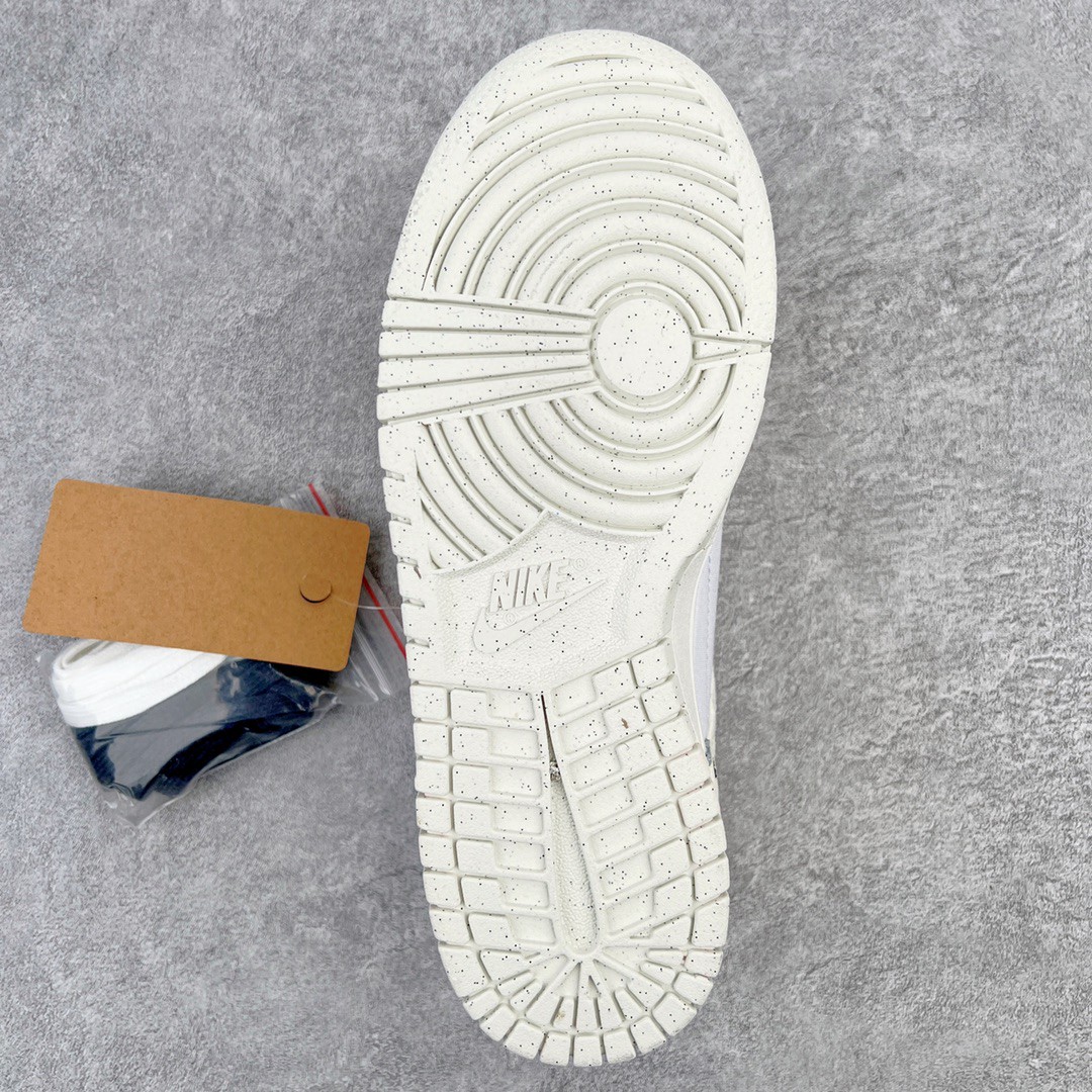 Dunk Low Disrupt 2 灰白色 低筒 复古板鞋 休闲鞋 男鞋 女鞋 DH4402-101