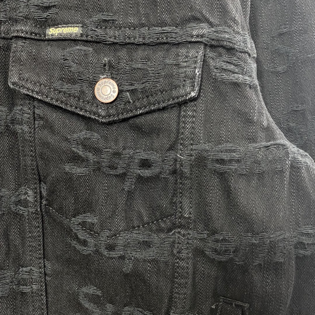 Supreme Week 10 Frayed Logos Denim Trucker Jacket 破坏徽标满印 Logo 蓝色 牛仔外套 