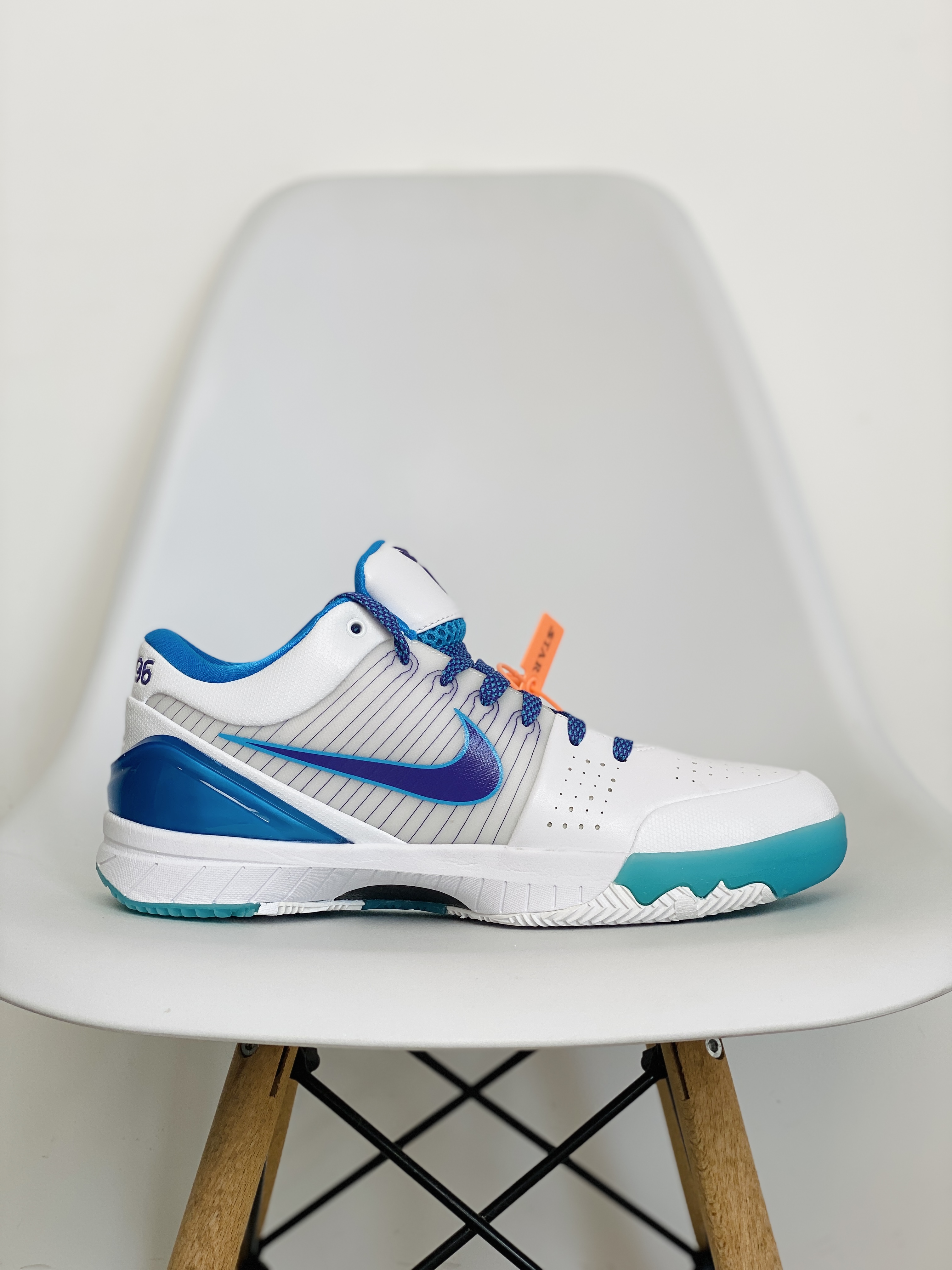 STAR KOBE4 Protro  Draft Day 選秀日 低筒  前後氣墊 科比 4  篮球鞋 实战鞋 球鞋 男鞋 AV6339-100