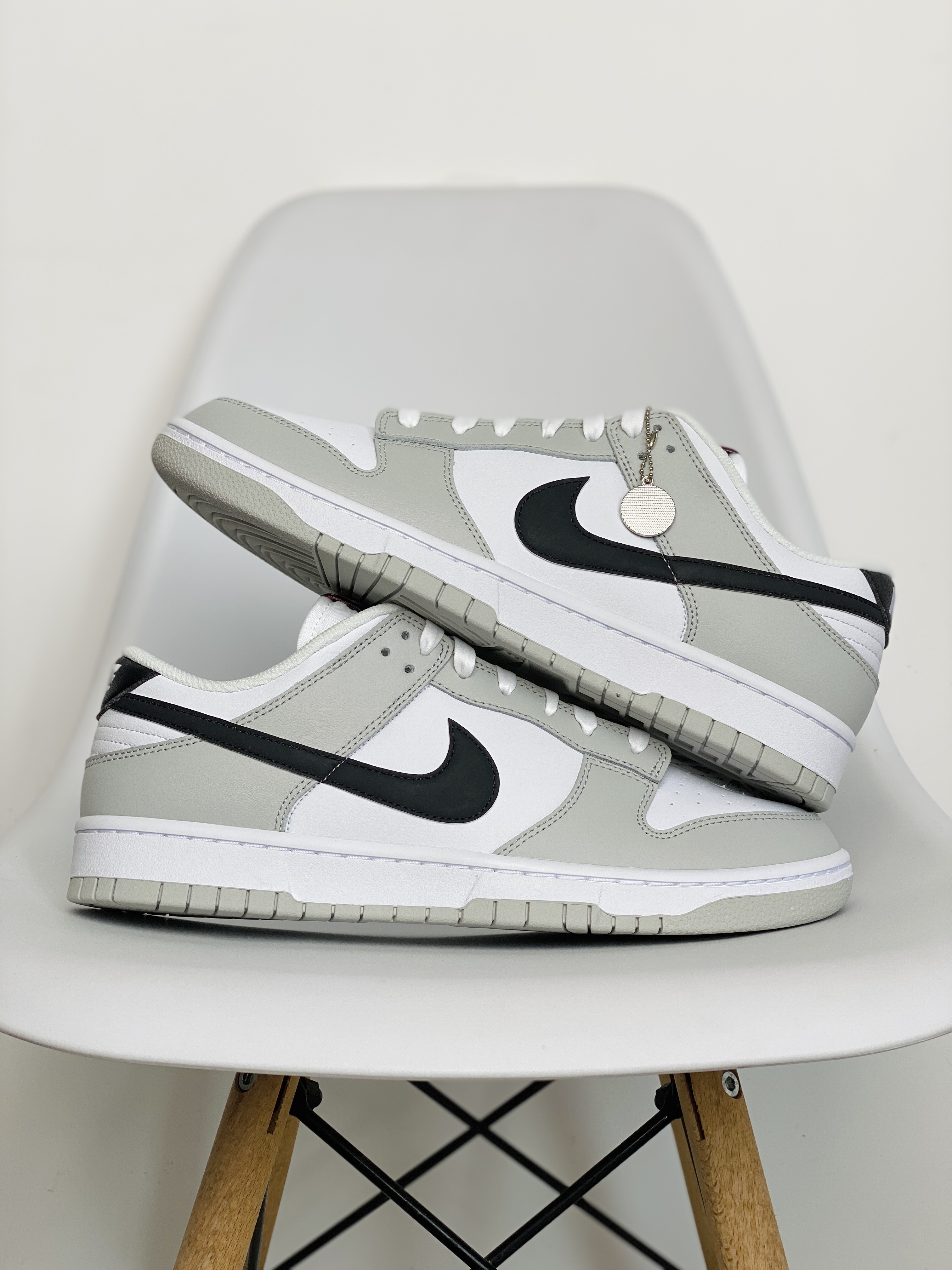 dunk Low Scratch Off Coin 灰白色 彩票 低筒 复古板鞋 休闲鞋 男鞋 女鞋  DR9654-001