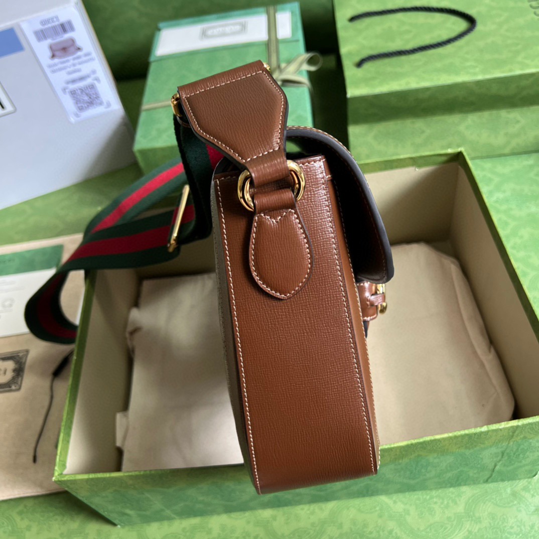 原厂皮 GUCCI 古驰 1955 Horsebit 金色调配件经典红绿织带肩带 斜挎包 单肩包 手提包 旅行包 马鞍包 棕色 700457-HUHHG-8565