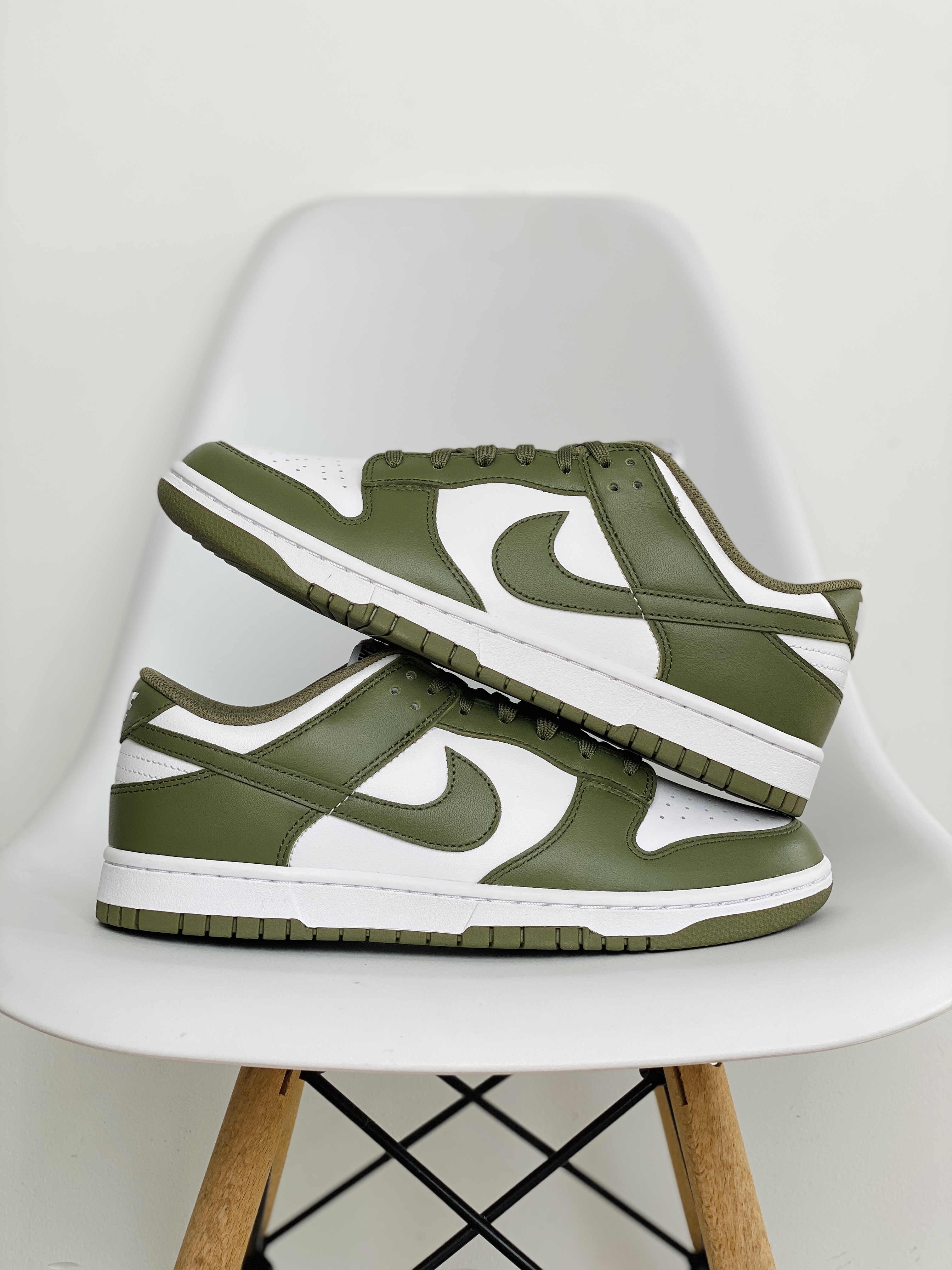 dunk Low Medium Olive 白橄欖綠低筒复古板鞋休闲鞋男鞋女鞋DD1503-120