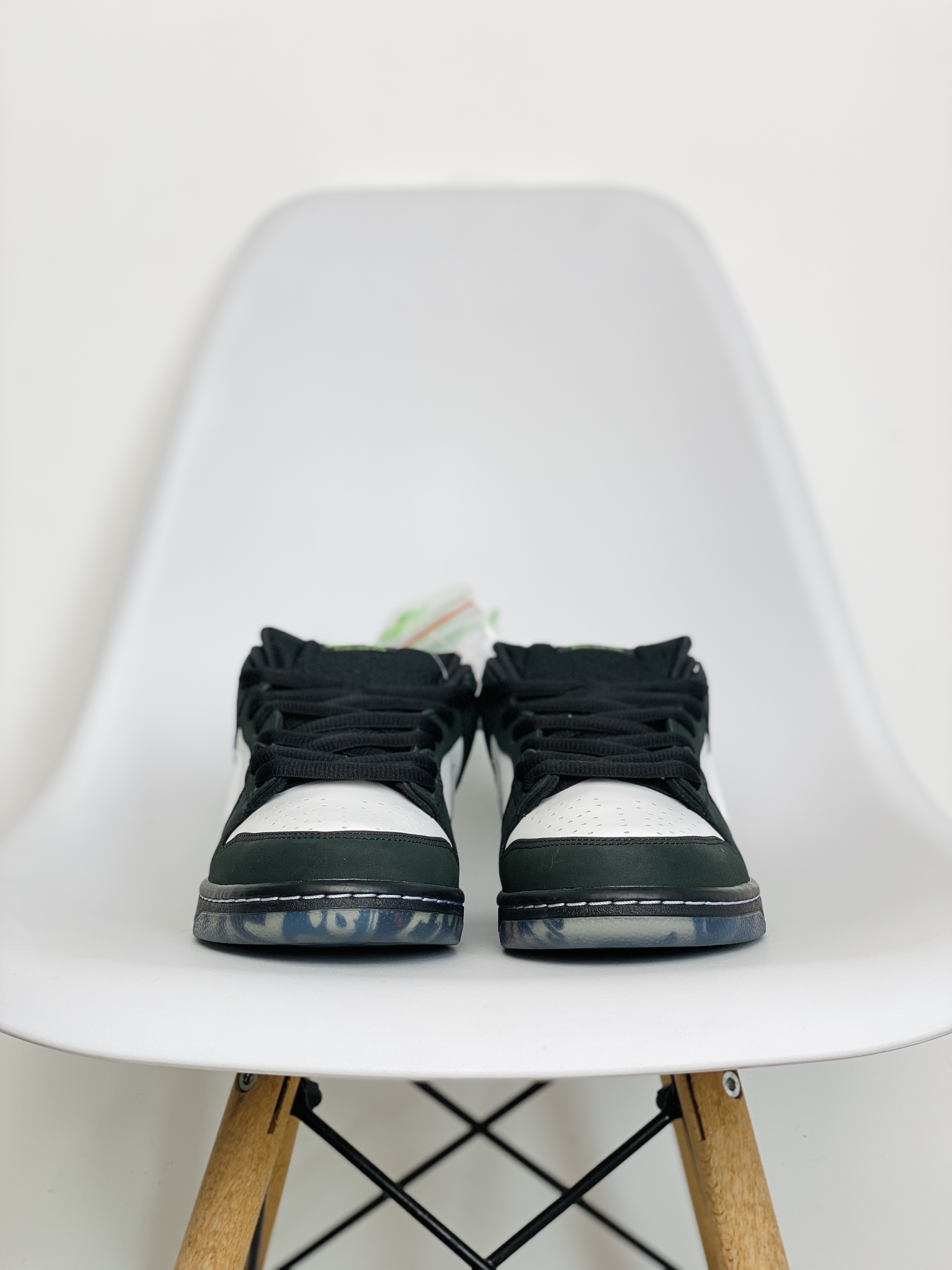 Staple dunk Low Pro OG  QS 熊猫 竹子 低筒 复古板鞋 休闲鞋 男鞋 女鞋  BV1310-013