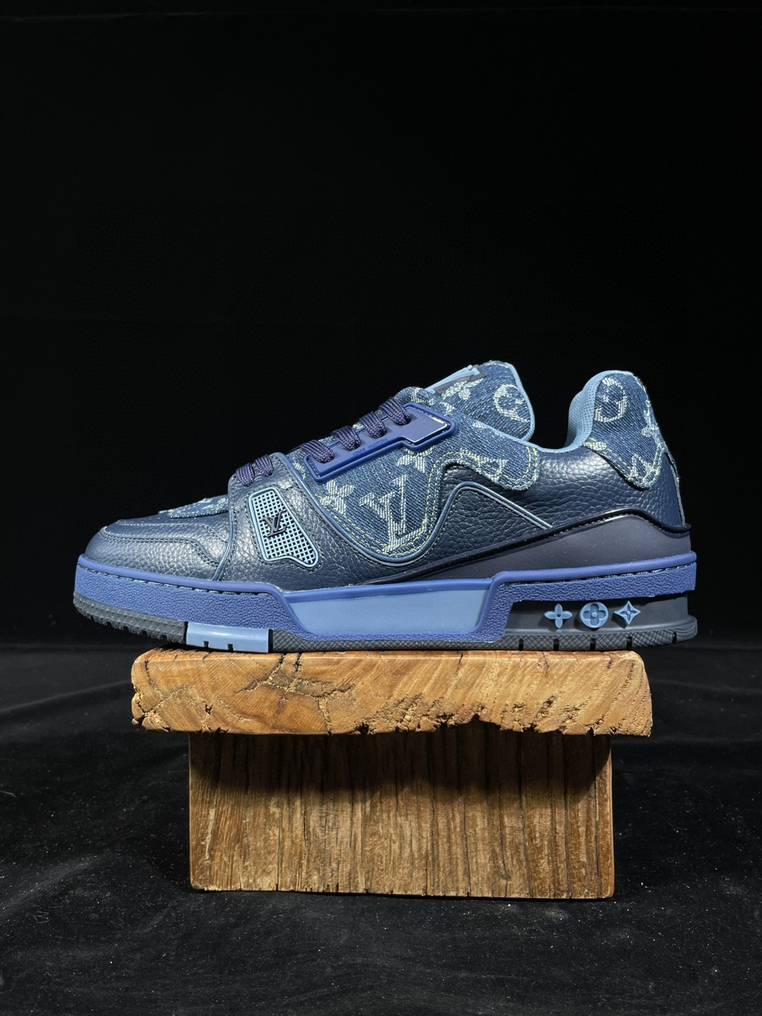 Nigo Louis Vuitton 路易威登  Nigo2 联名款 Trainer 蓝色 低筒 休闲鞋 板鞋 运动鞋 男鞋 女鞋 1A9IQ1